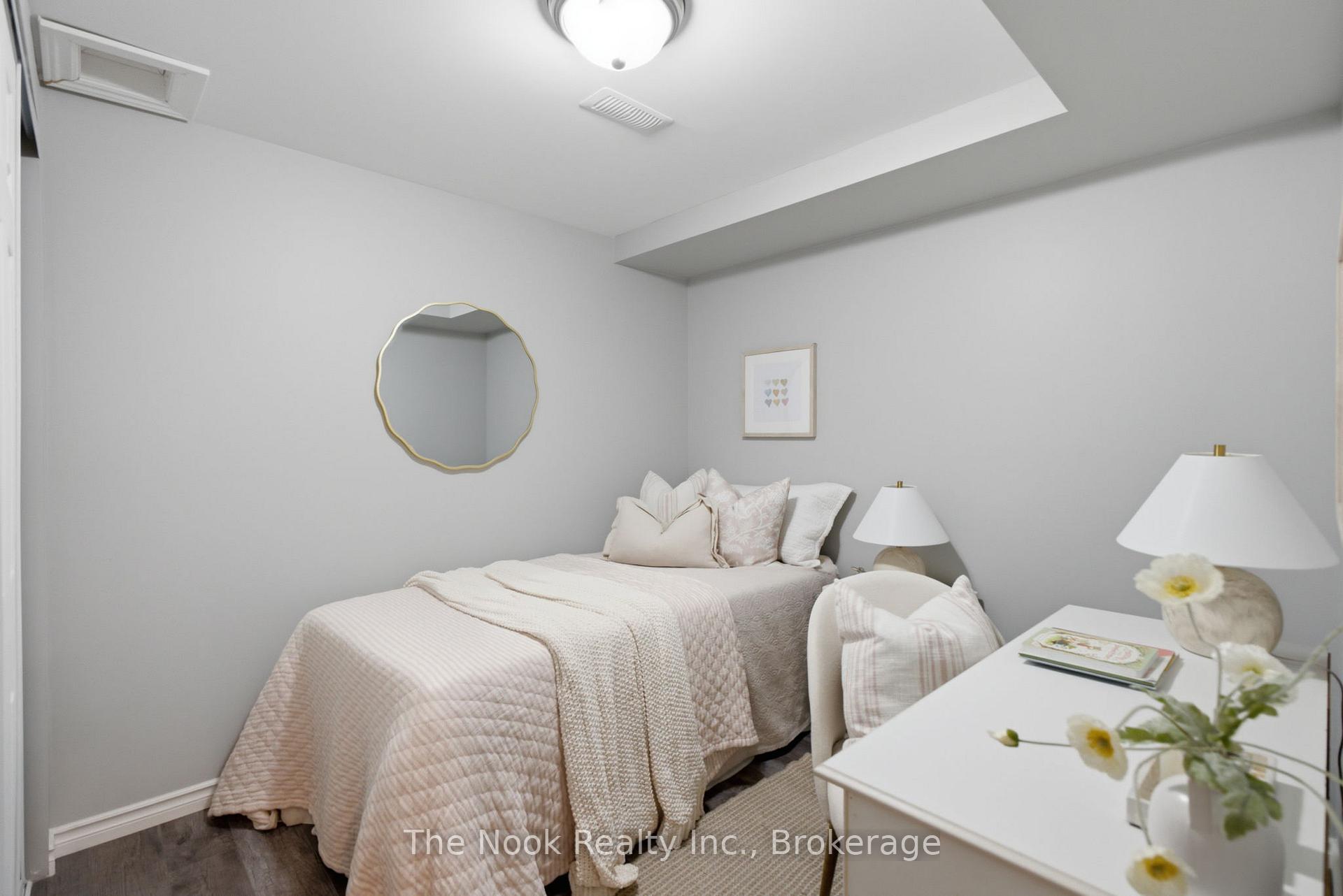Photo 26 of 19 Alfred Shrubb Lane, Clarington, Bowmanville — HOMEH