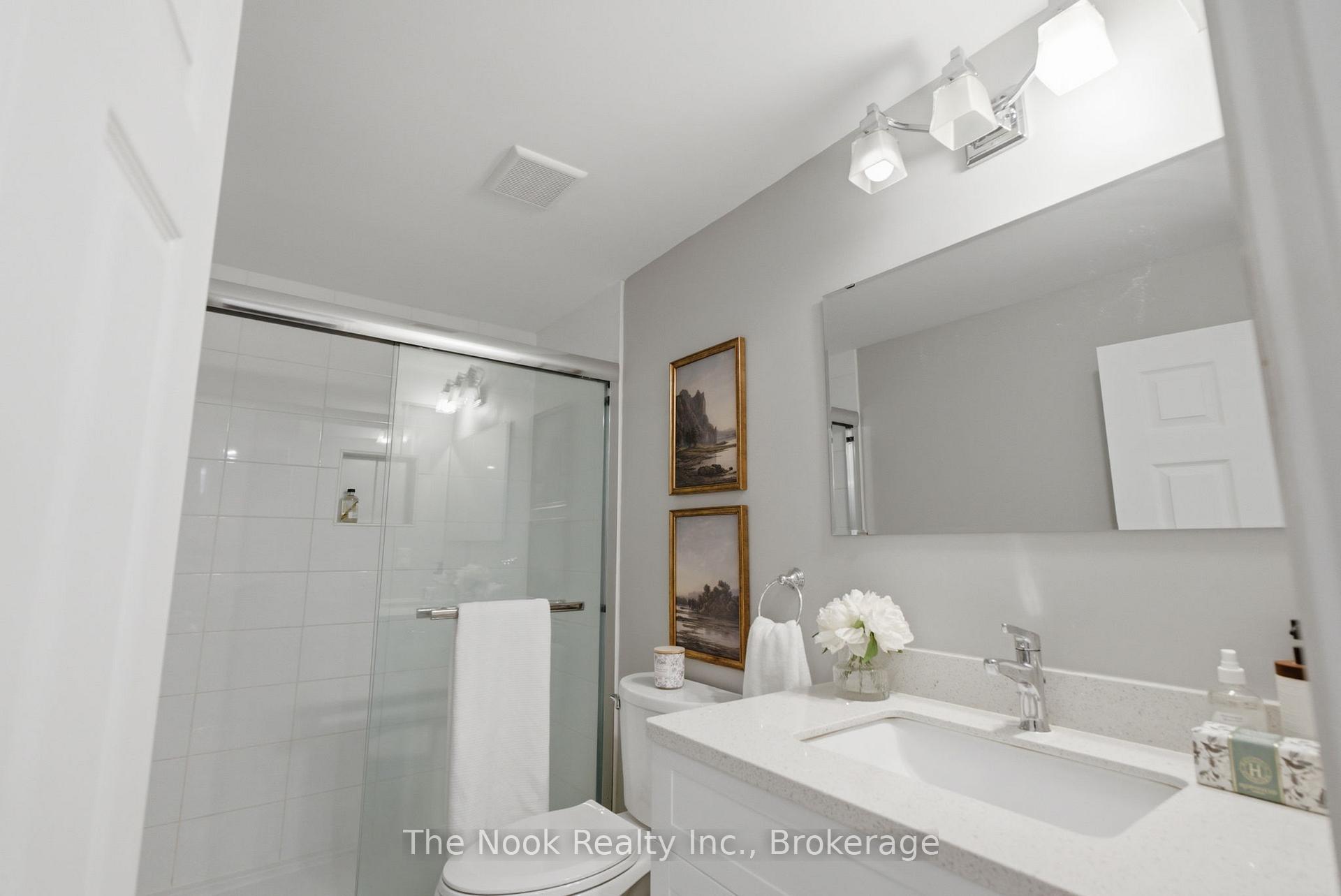 Photo 27 of 19 Alfred Shrubb Lane, Clarington, Bowmanville — HOMEH