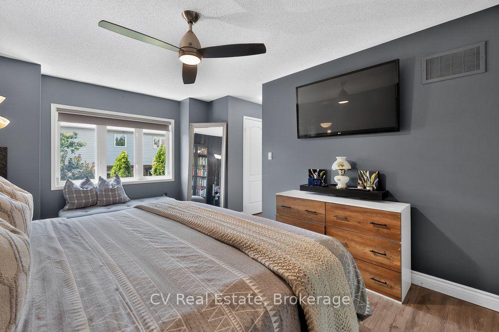 Photo 18 of 2396 Emerson Drive, Burlington, Orchard — HOMEH