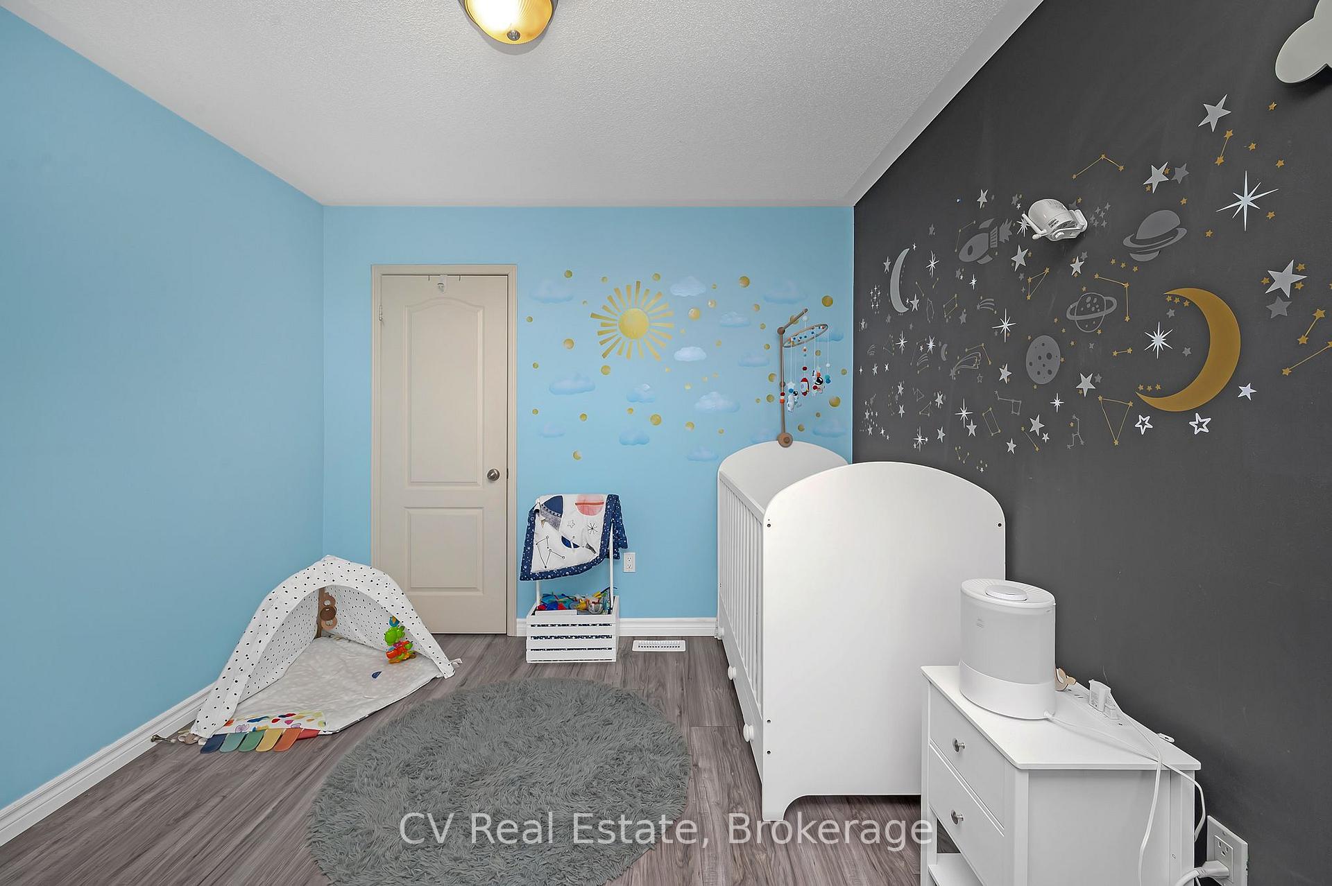 Photo 22 of 2396 Emerson Drive, Burlington, Orchard — HOMEH