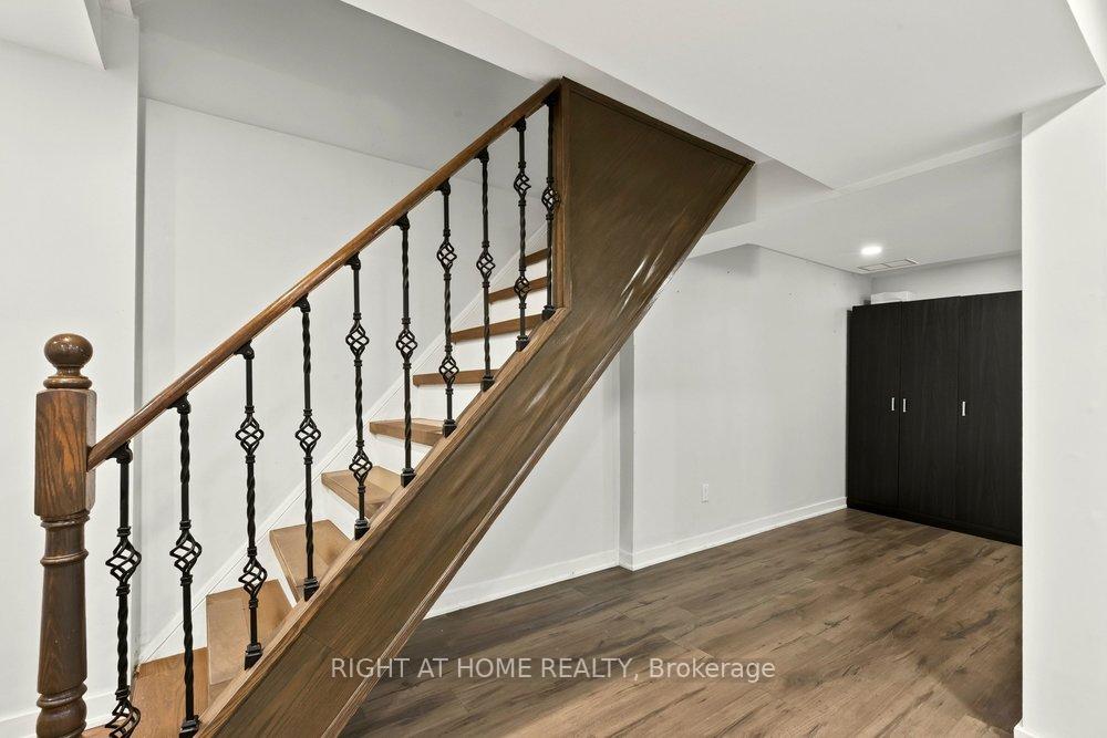 Photo 18 of 168 Berkindale Drive, Hamilton, Riverdale — HOMEH