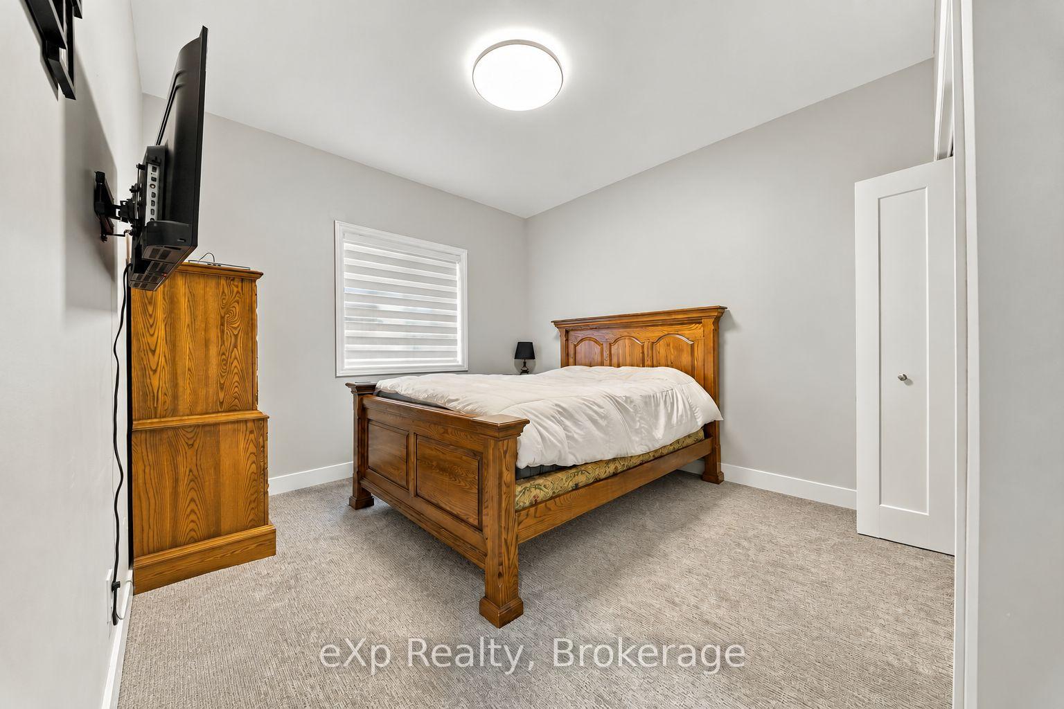 Photo 12 of 5 Mavety Court, Belleville, Thurlow Ward — HOMEH
