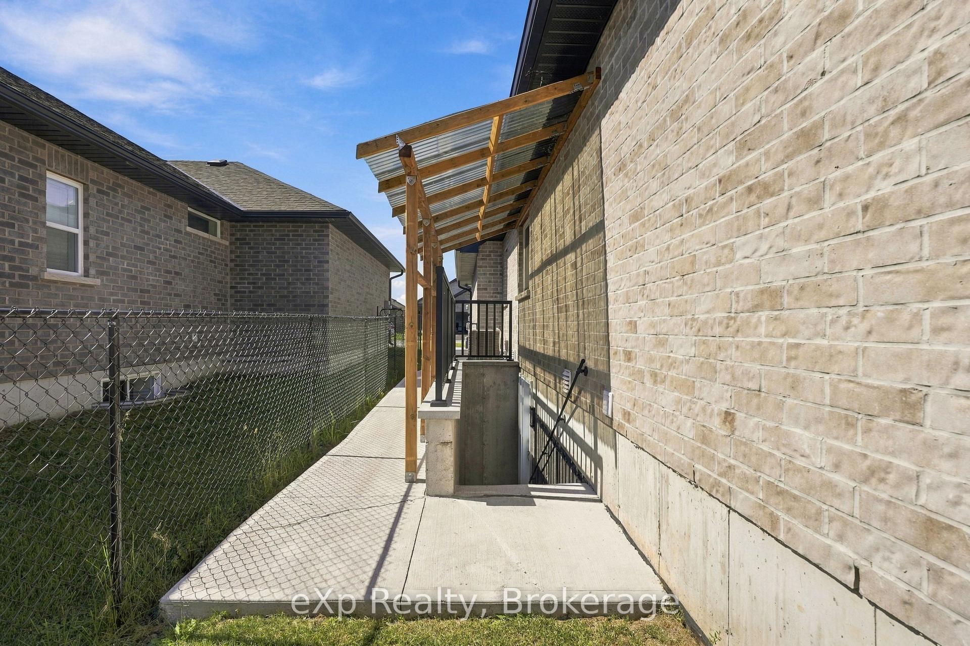 Photo 15 of 5 Mavety Court, Belleville, Thurlow Ward — HOMEH