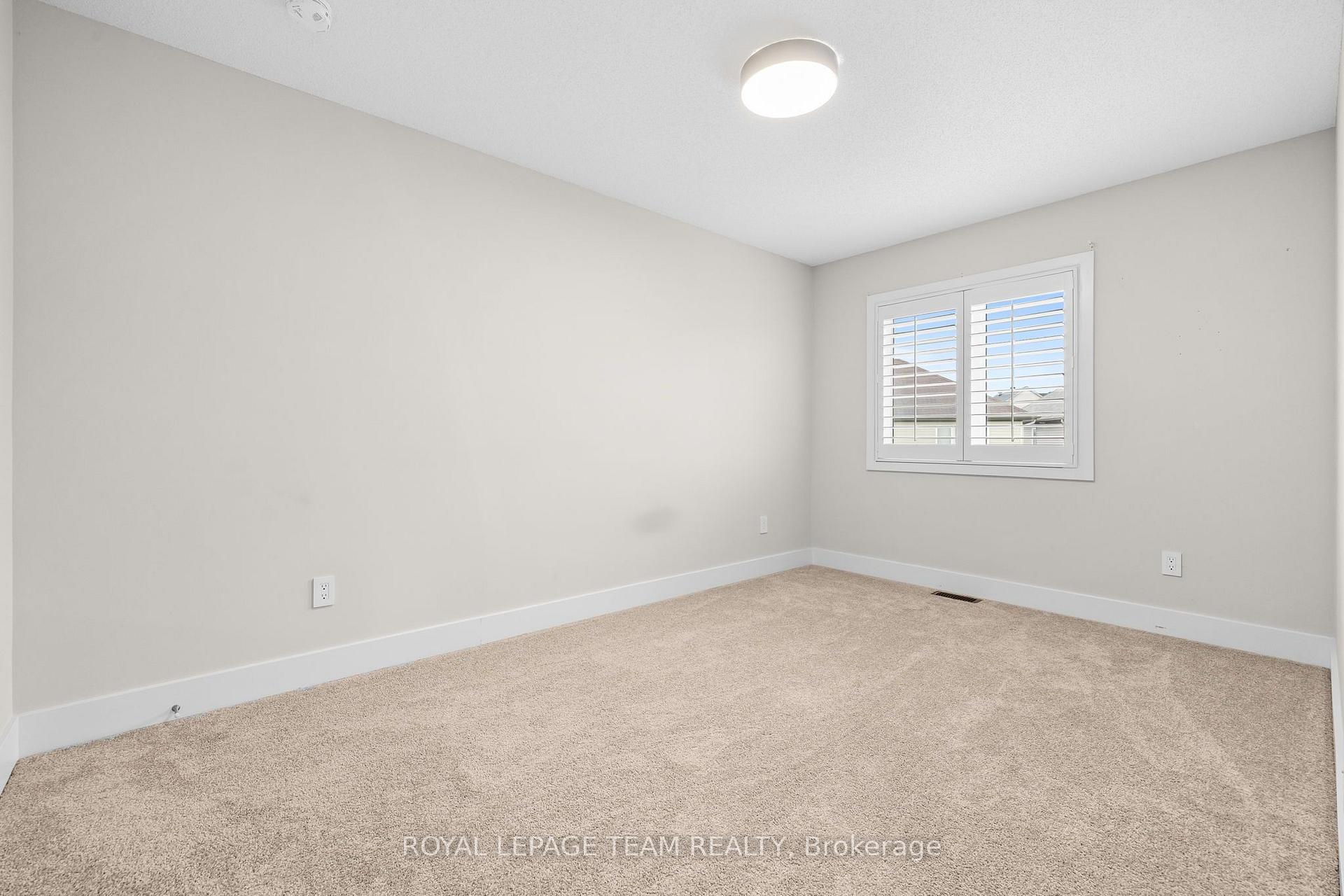 Photo 26 of 605 Tennant Way, Ottawa, Riverside South/Gloucester Glen — HOMEH