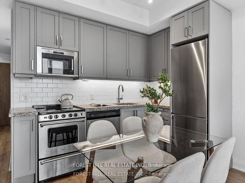 Photo 10 of Unit 1703E, 20 Gatineau Drive, Vaughan, Beverley Glen — HOMEH