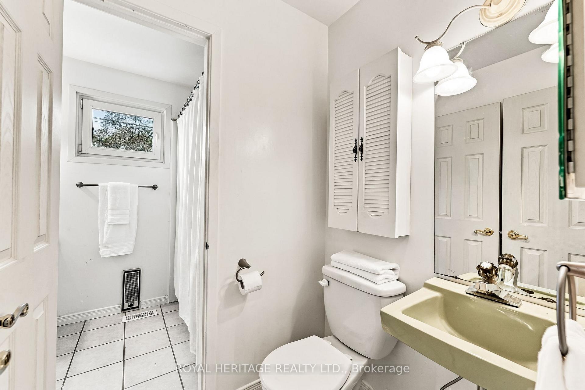 Photo 18 of 45 Barbara Street, Quinte West, Trenton Ward — HOMEH