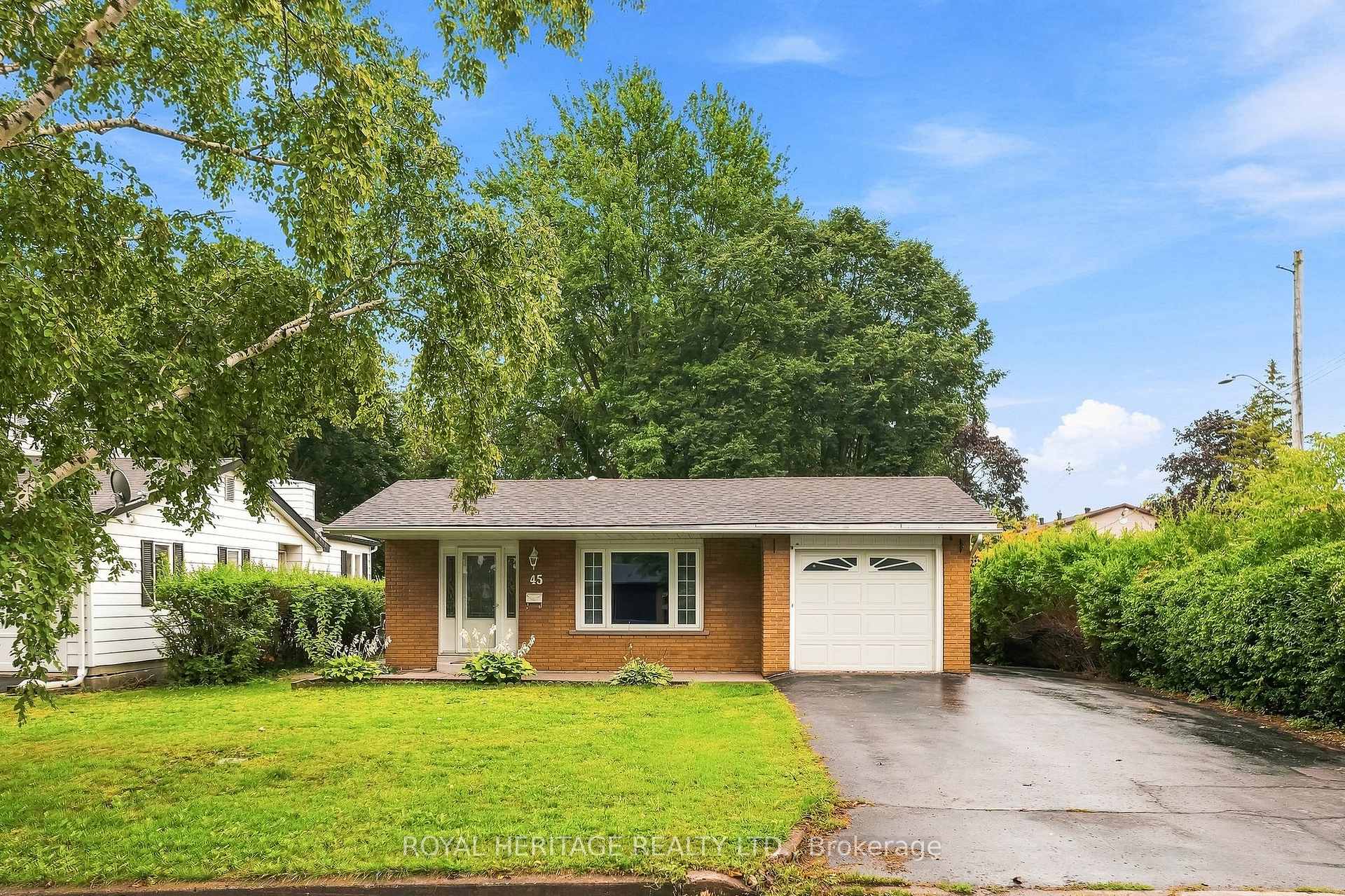 Photo 35 of 45 Barbara Street, Quinte West, Trenton Ward — HOMEH
