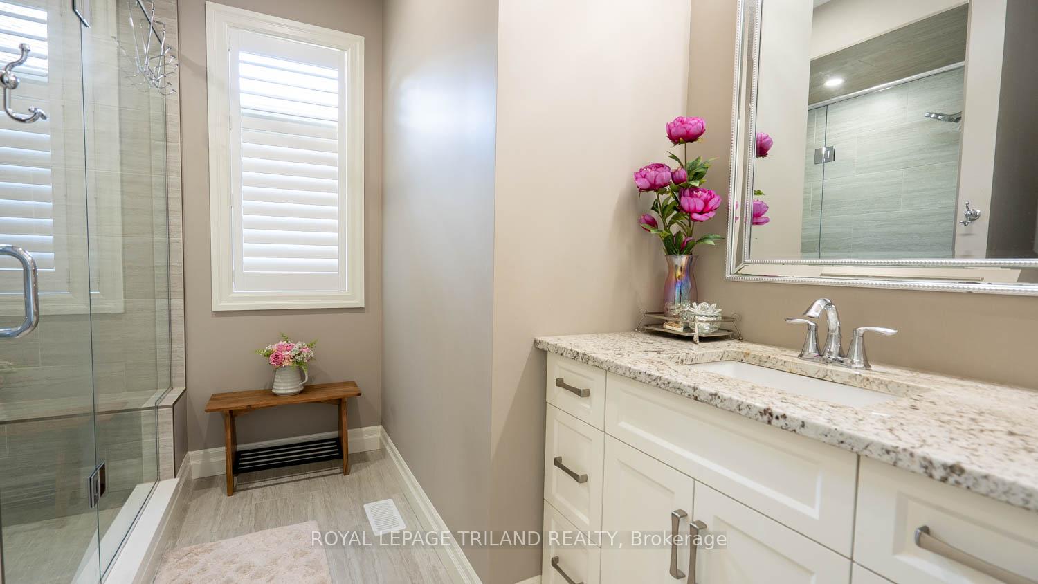Photo 19 of 37 Ashby Crescent, Strathroy-Caradoc, SW — HOMEH