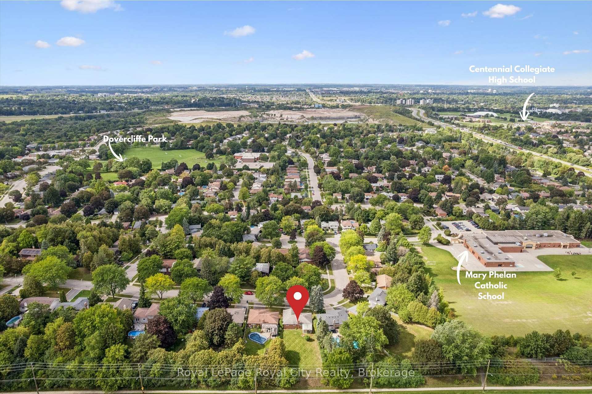 Photo 43 of 40 Bishop Court, Guelph, Dovercliffe Park/Old University — HOMEH