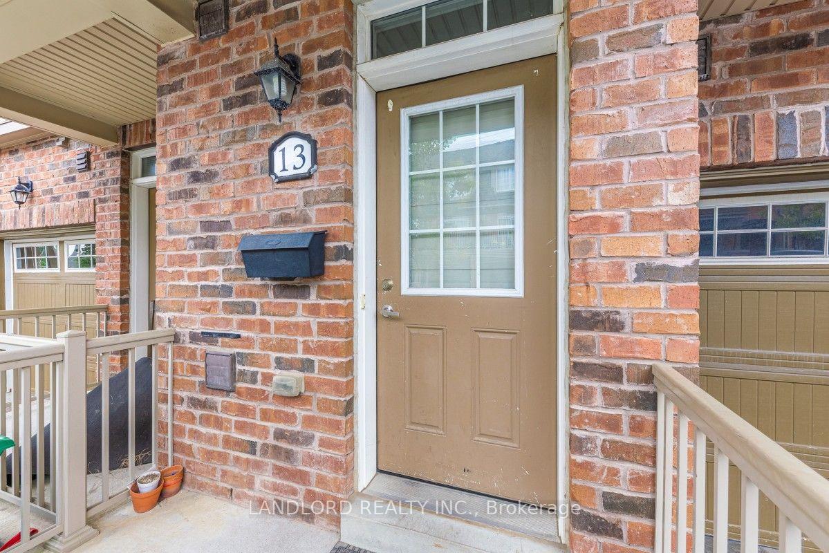Photo 2 of 13 Utopia Way, Brampton, Bram East — HOMEH