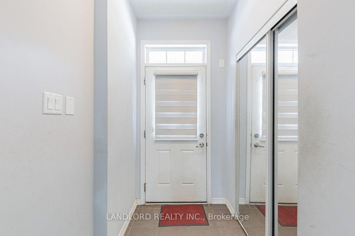 Photo 3 of 13 Utopia Way, Brampton, Bram East — HOMEH