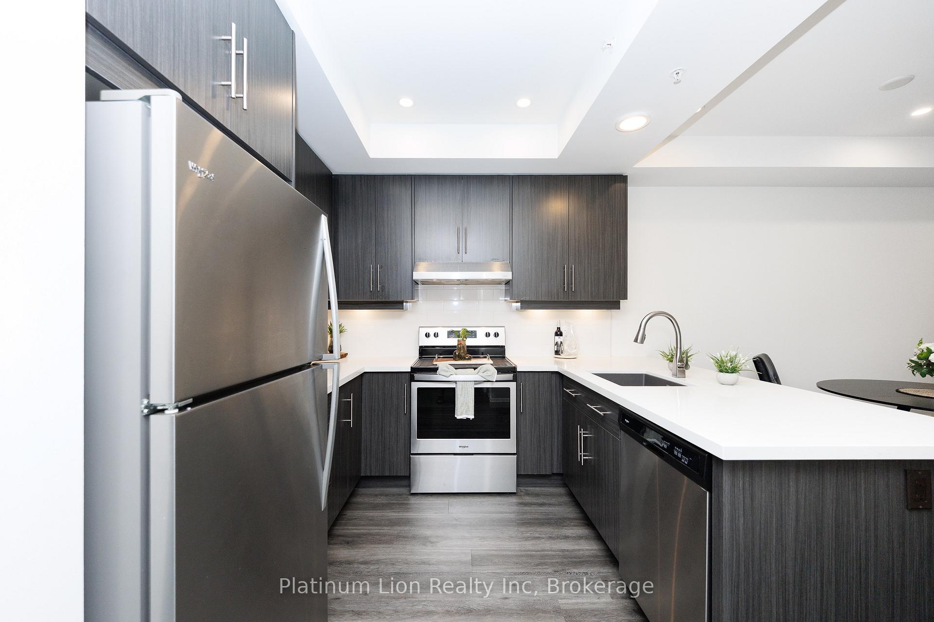 Photo 2 of Unit 201, 30 Hamilton Street S, Hamilton, Waterdown — HOMEH