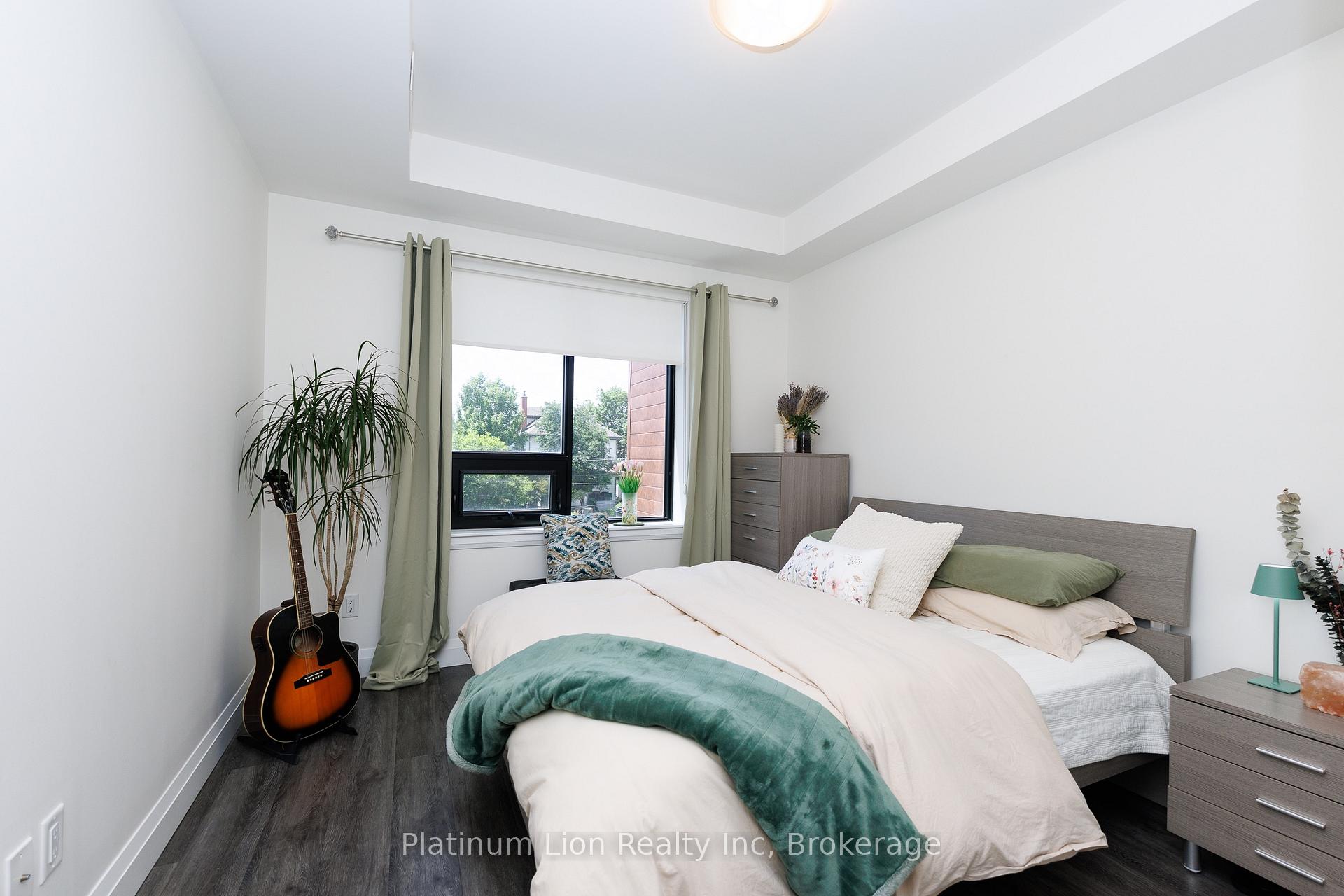 Photo 9 of Unit 201, 30 Hamilton Street S, Hamilton, Waterdown — HOMEH