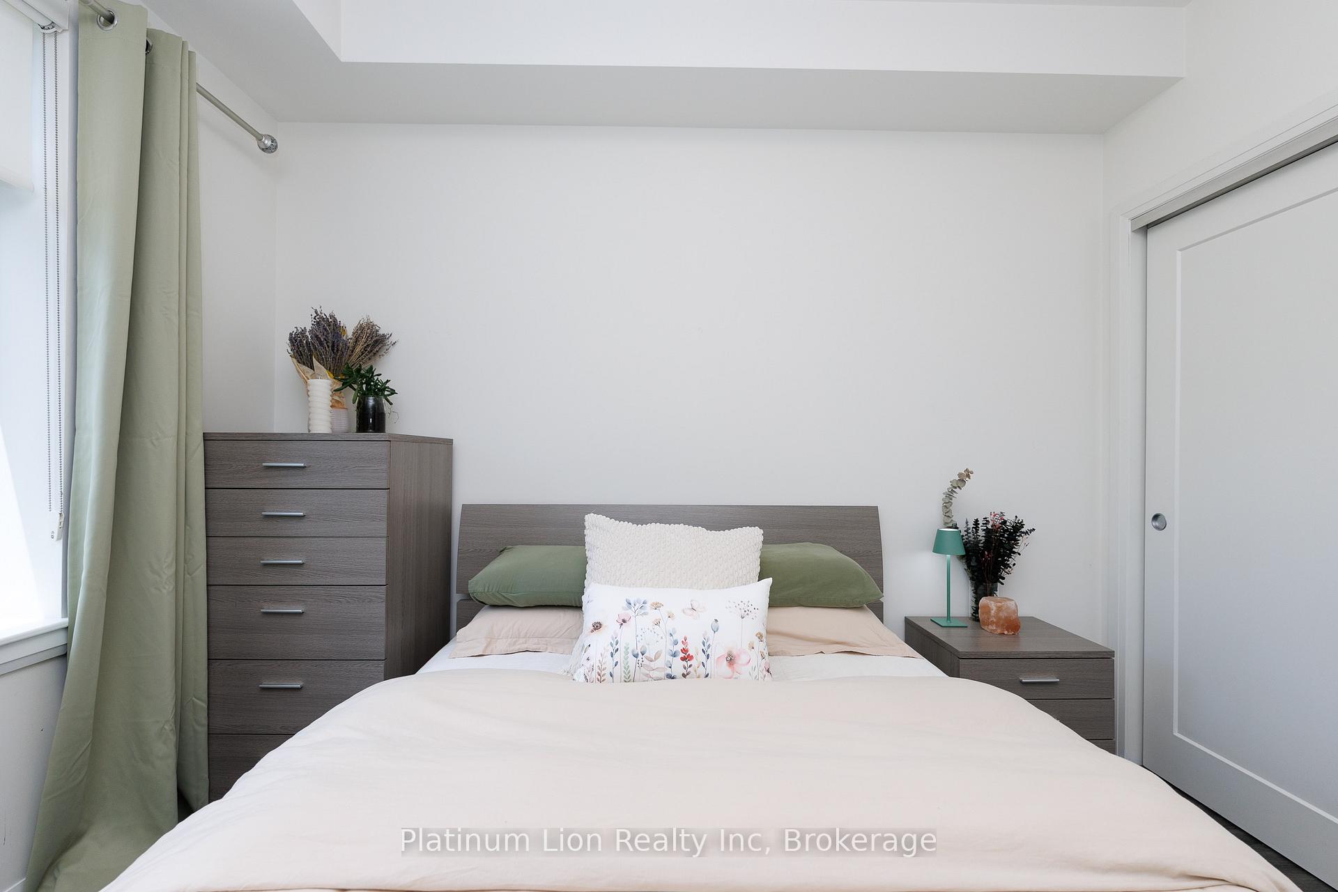 Photo 10 of Unit 201, 30 Hamilton Street S, Hamilton, Waterdown — HOMEH