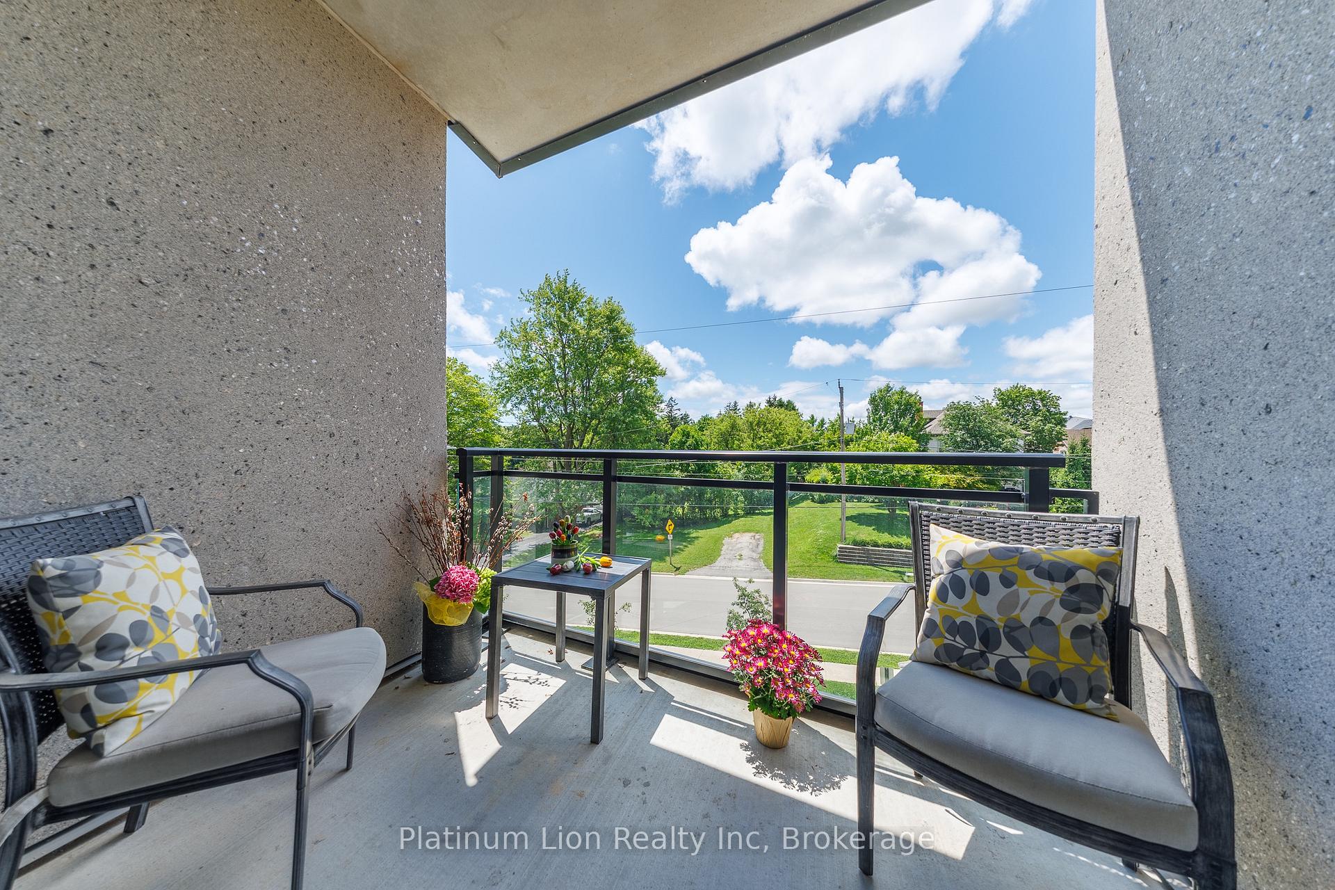 Photo 17 of Unit 201, 30 Hamilton Street S, Hamilton, Waterdown — HOMEH
