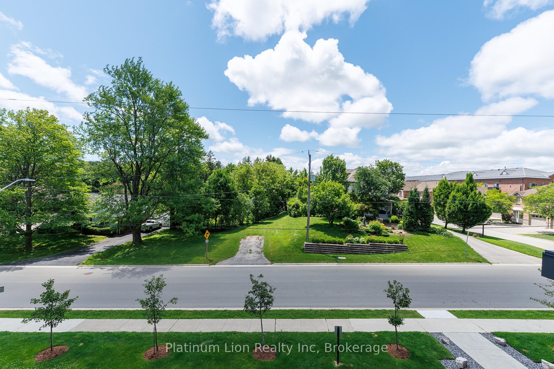 Photo 18 of Unit 201, 30 Hamilton Street S, Hamilton, Waterdown — HOMEH