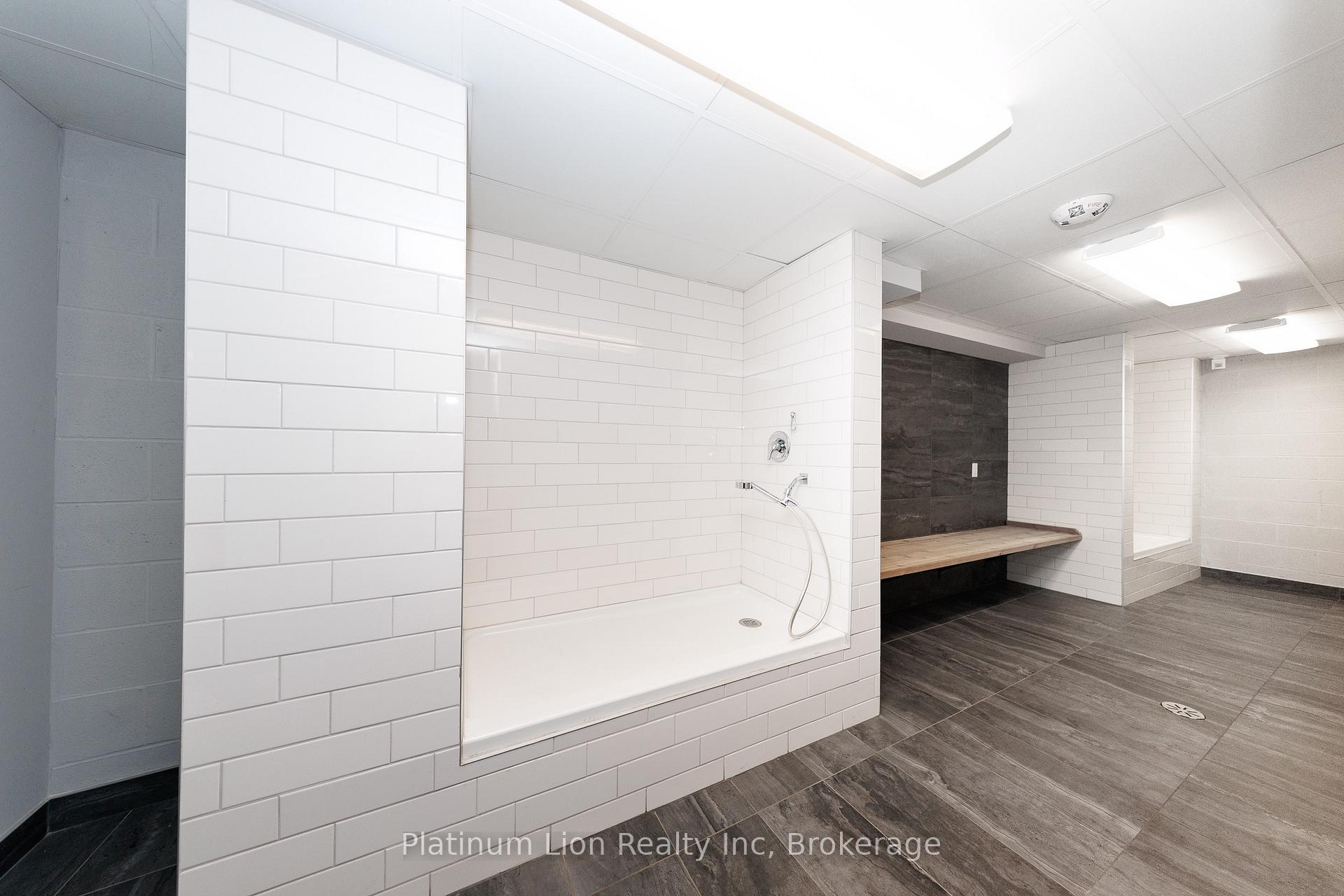 Photo 34 of Unit 201, 30 Hamilton Street S, Hamilton, Waterdown — HOMEH
