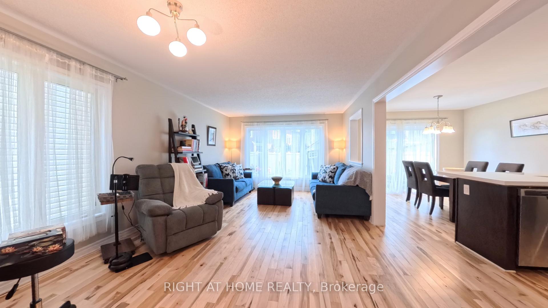 Photo 6 of 566 Dundonald Drive, Ottawa, Barrhaven - Half Moon Bay — HOMEH