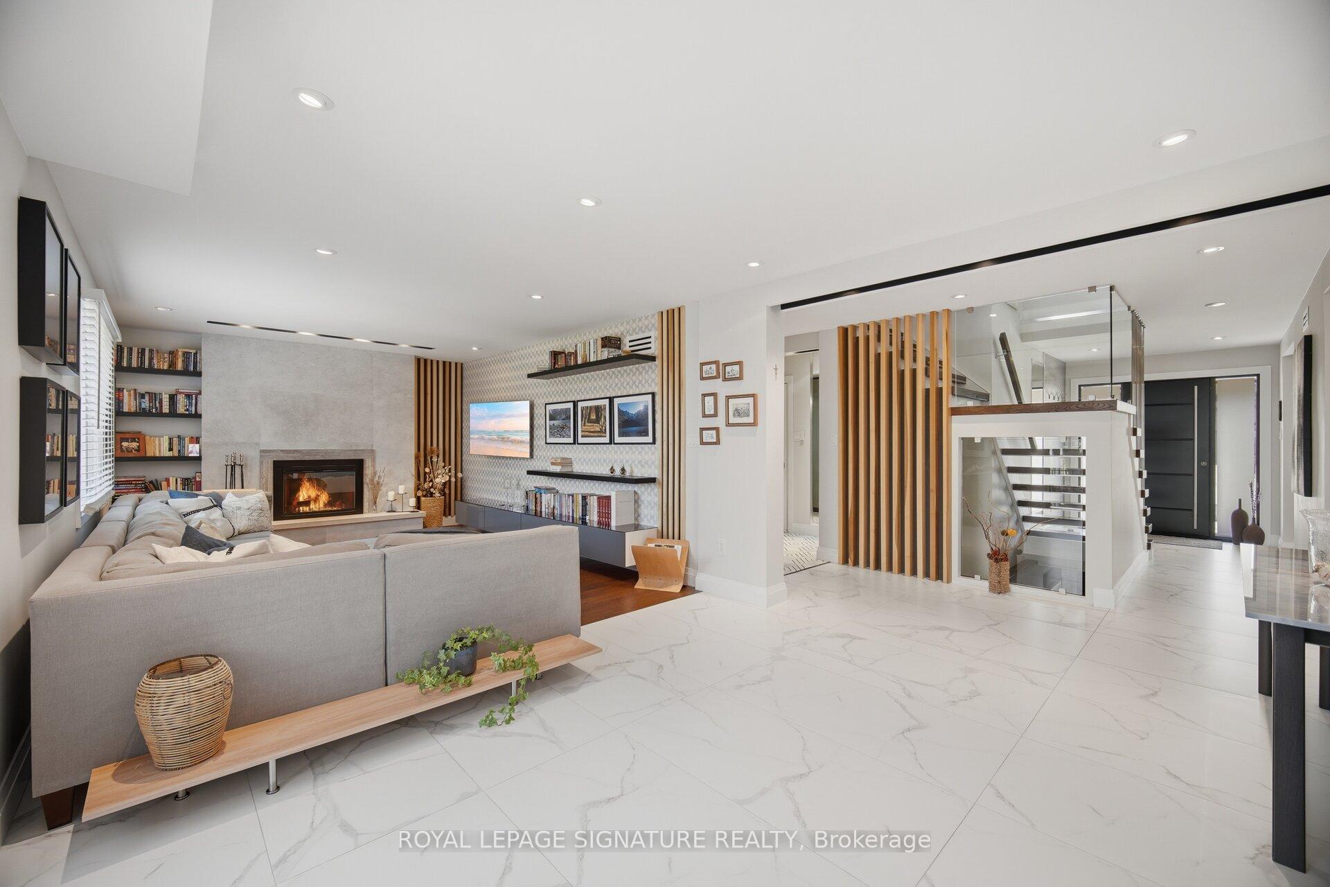 Photo 6 of 18 Alder Court, Hamilton, Stoney Creek — HOMEH
