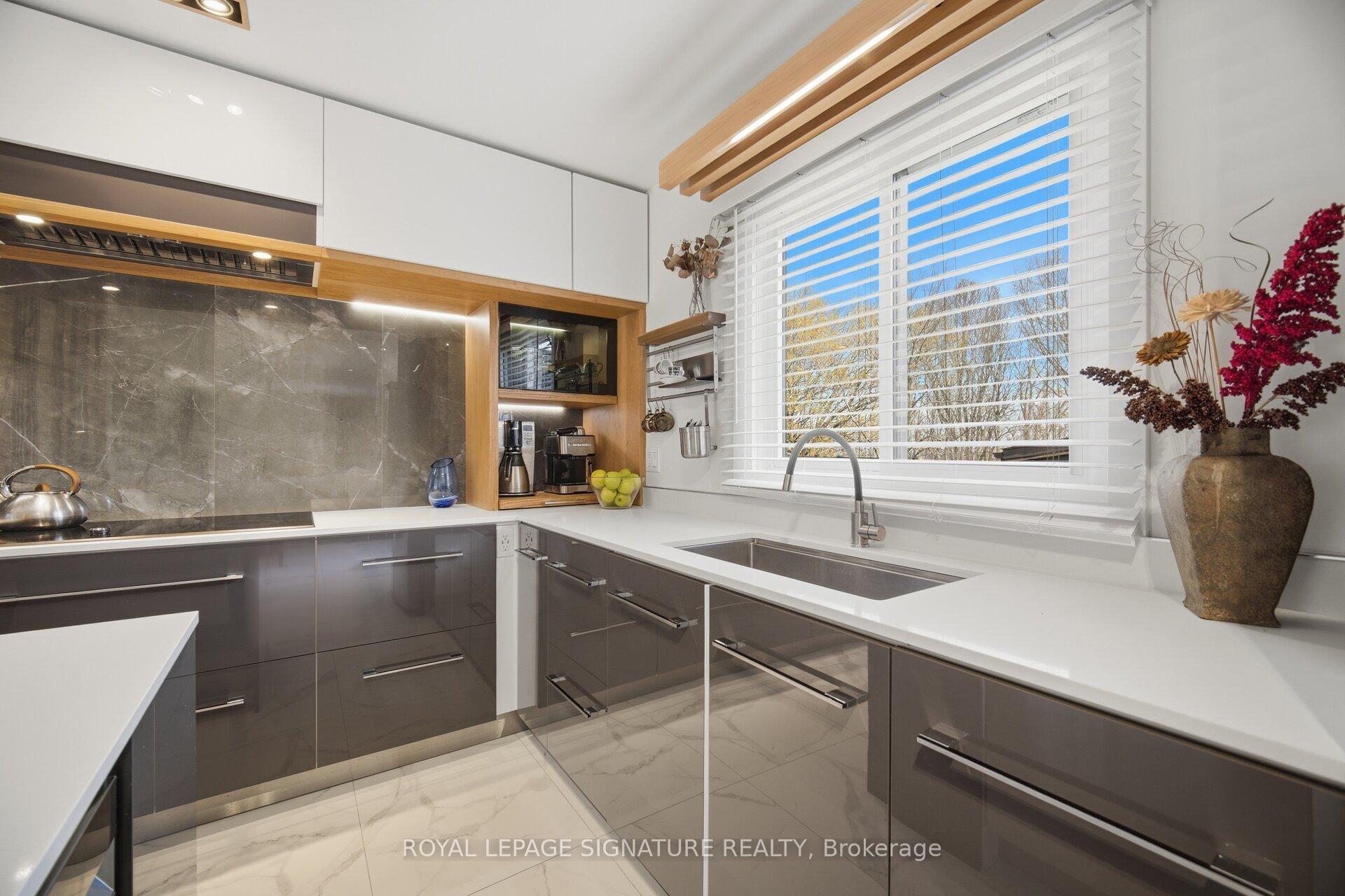 Photo 16 of 18 Alder Court, Hamilton, Stoney Creek — HOMEH
