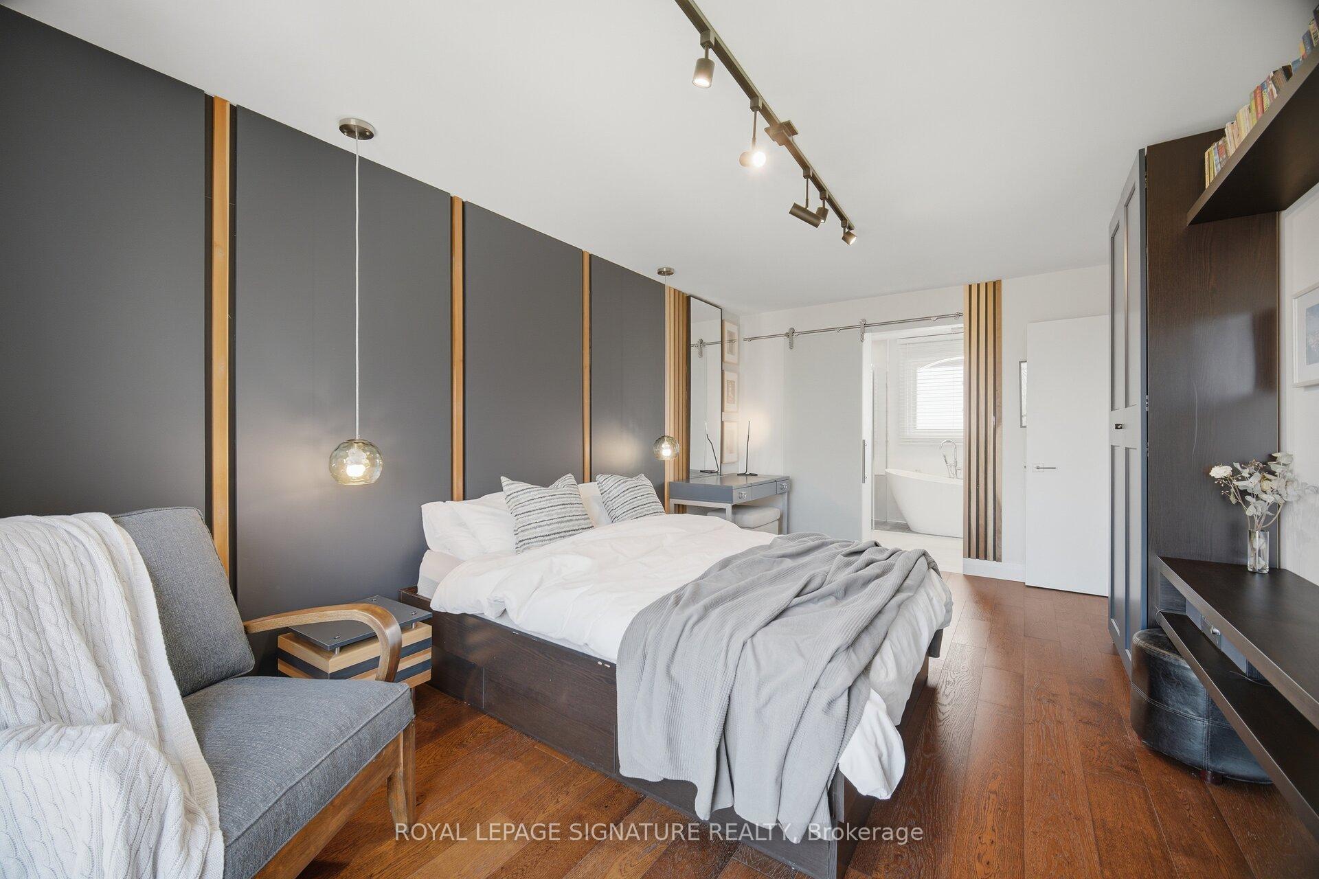 Photo 30 of 18 Alder Court, Hamilton, Stoney Creek — HOMEH