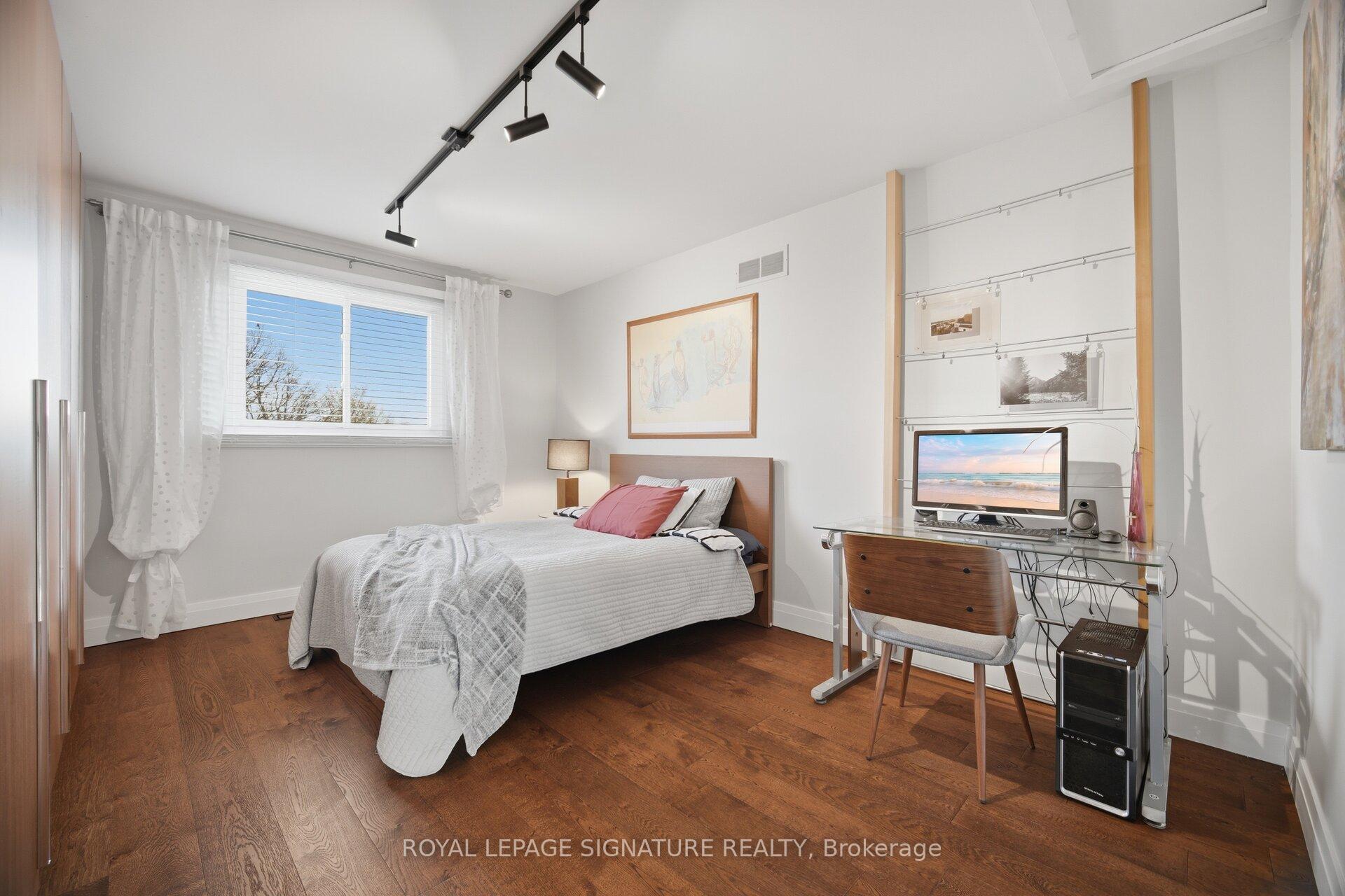 Photo 35 of 18 Alder Court, Hamilton, Stoney Creek — HOMEH
