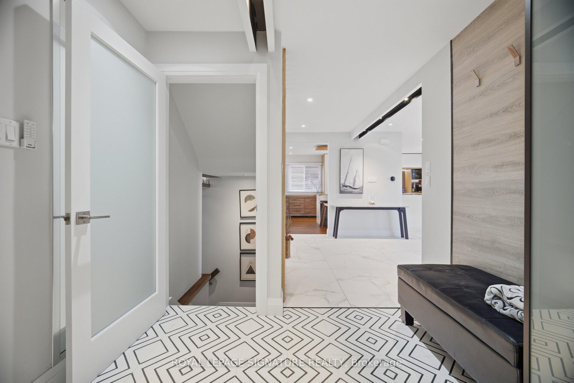 Photo 38 of 18 Alder Court, Hamilton, Stoney Creek — HOMEH