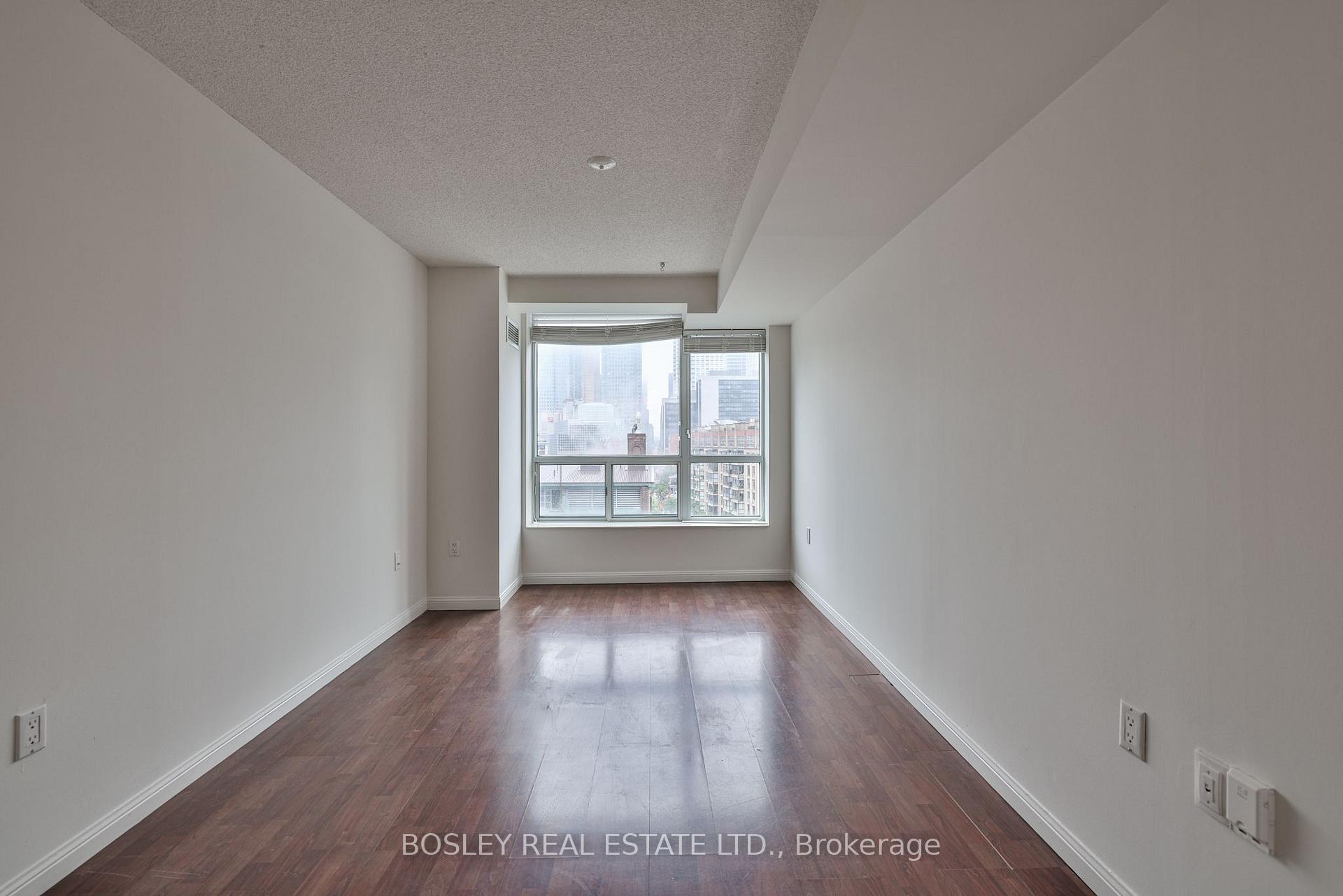 Photo 8 of Unit 914, 109 Front Street E, Toronto, Regent Park — HOMEH