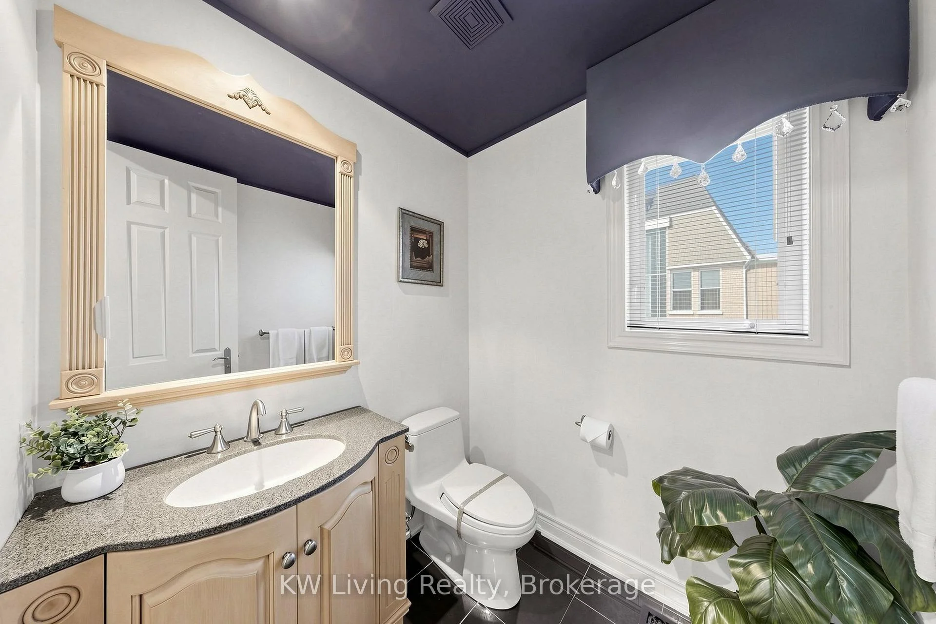 Photo 21 of 20 Ormsby Court, Richmond Hill, Bayview Hill — HOMEH