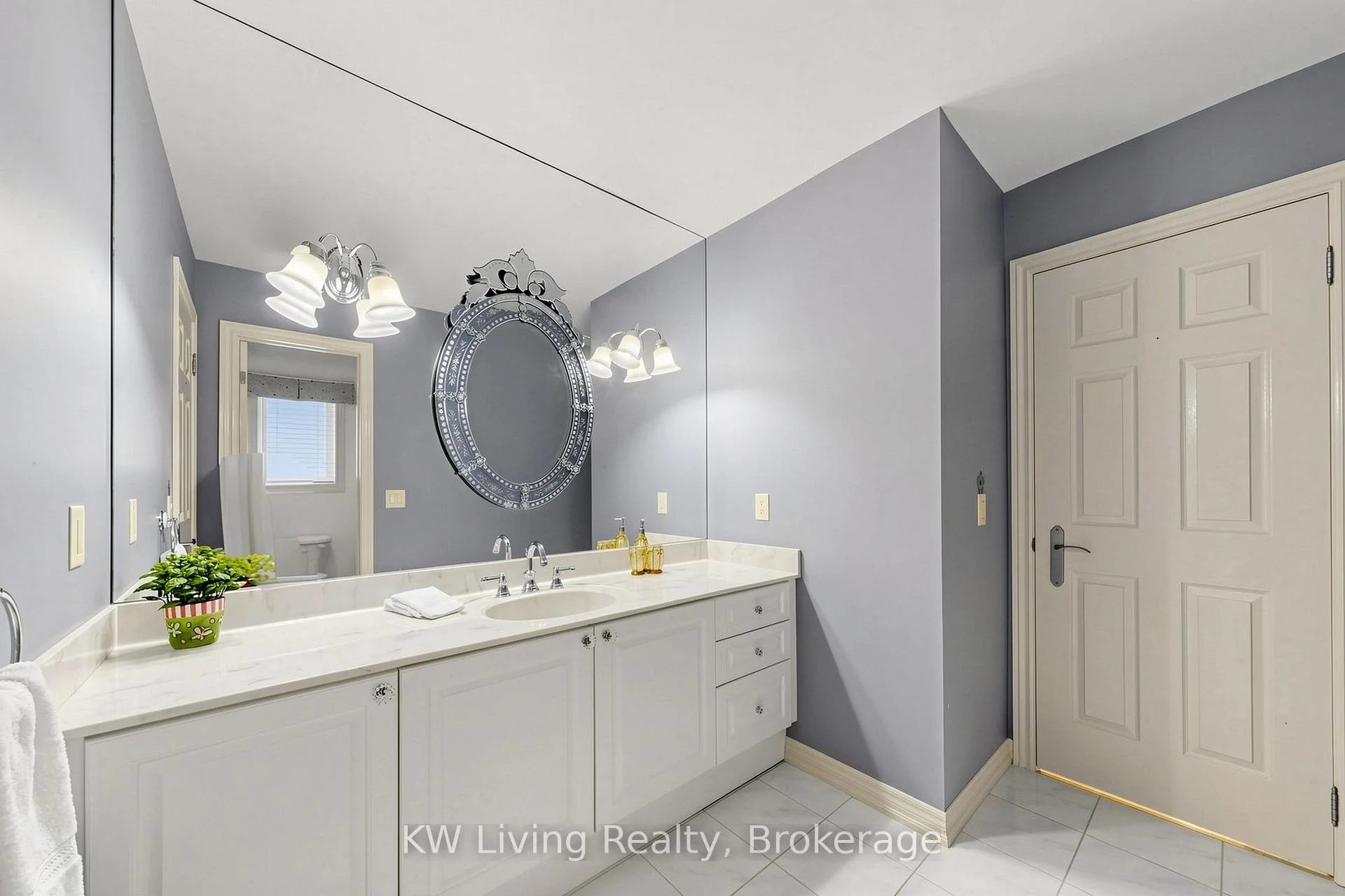 Photo 35 of 20 Ormsby Court, Richmond Hill, Bayview Hill — HOMEH