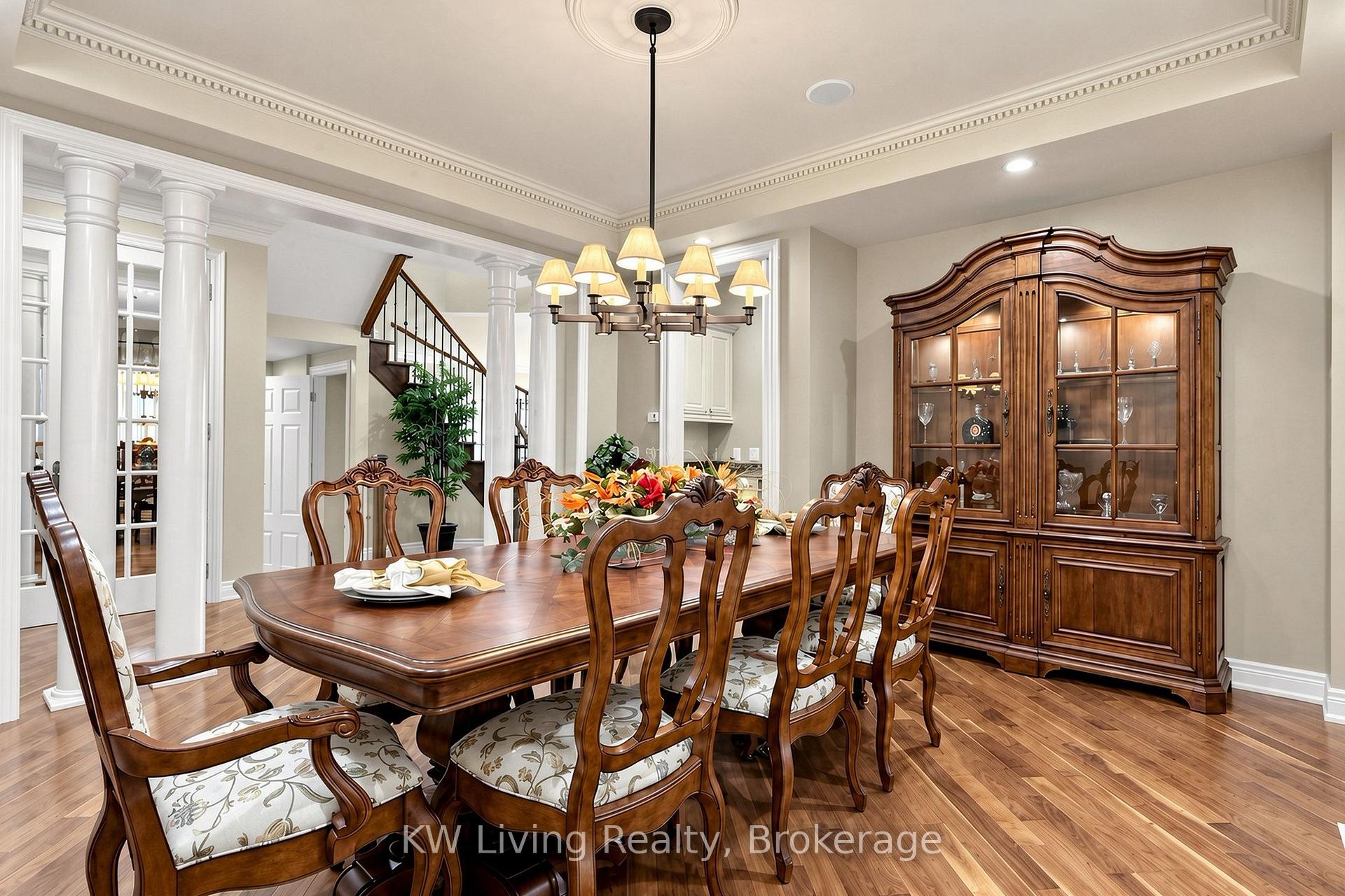 Photo 12 of 20 Ormsby Court, Richmond Hill, Bayview Hill — HOMEH