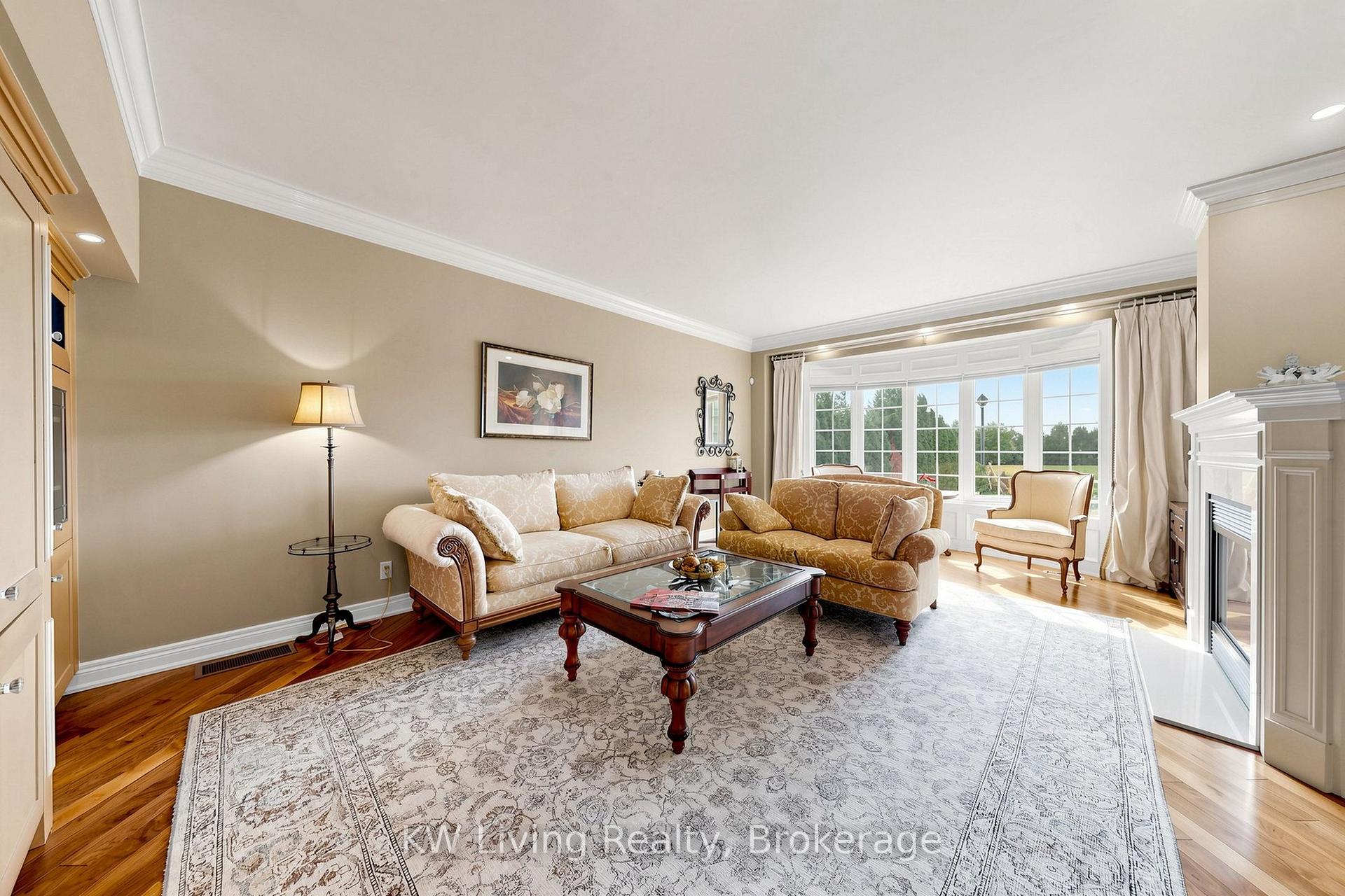 Photo 14 of 20 Ormsby Court, Richmond Hill, Bayview Hill — HOMEH