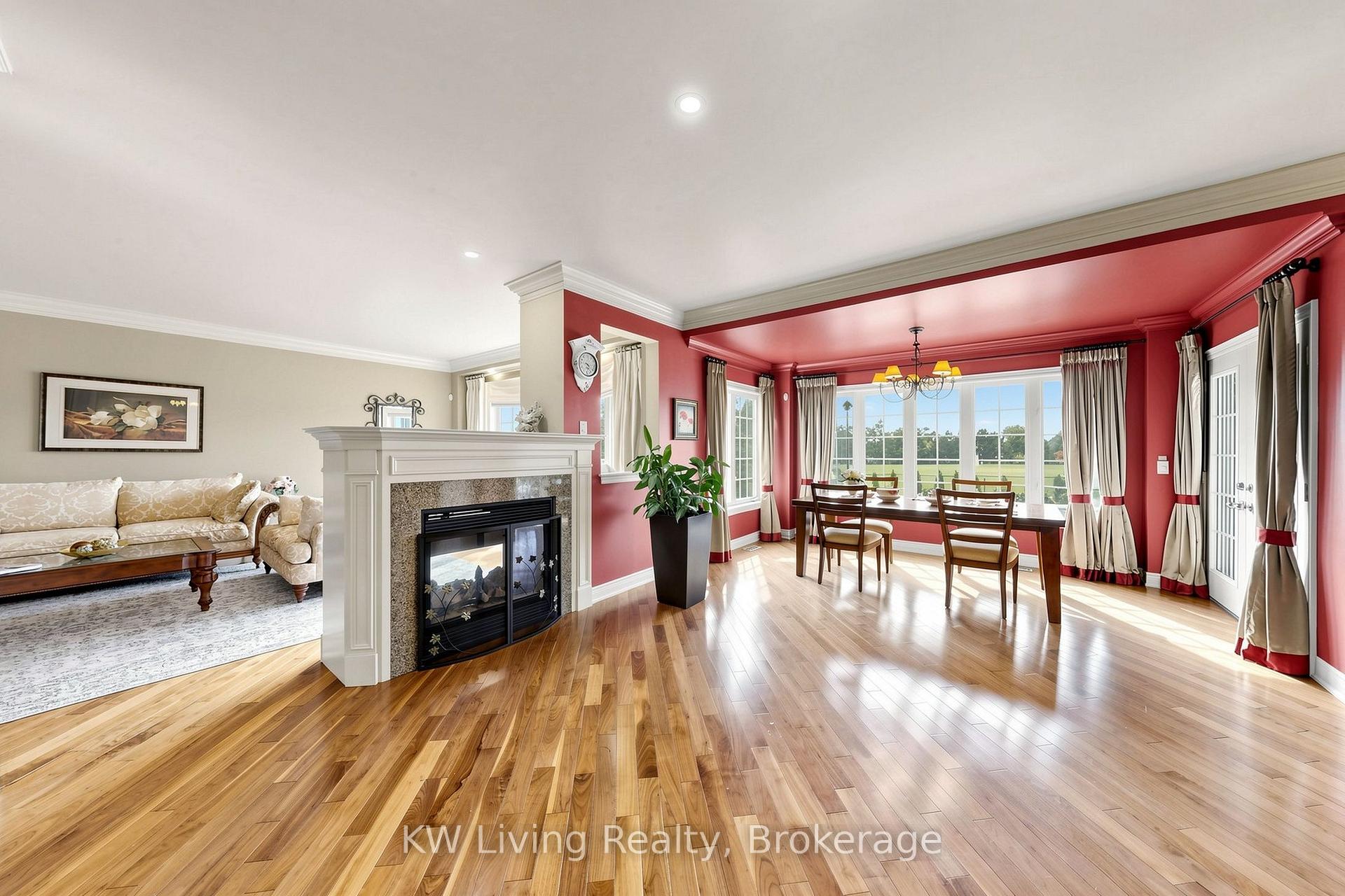 Photo 26 of 20 Ormsby Court, Richmond Hill, Bayview Hill — HOMEH