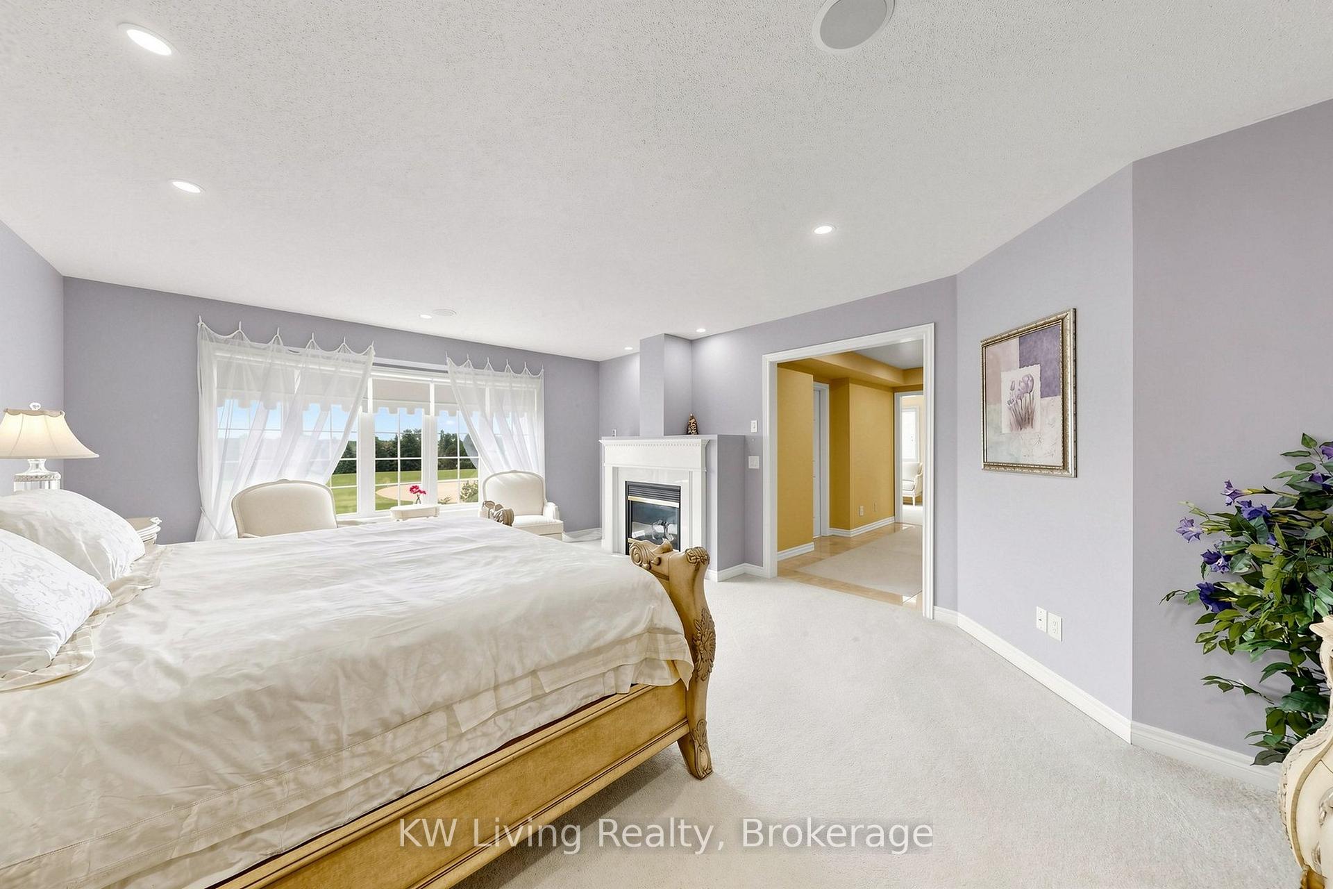 Photo 44 of 20 Ormsby Court, Richmond Hill, Bayview Hill — HOMEH