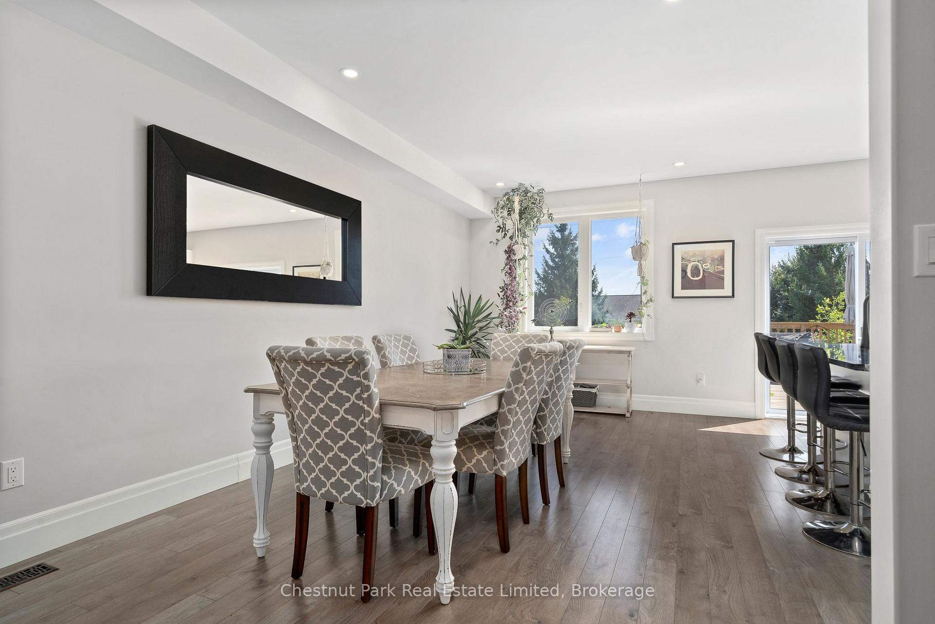 Photo 12 of 18 Curtis Street, Prince Edward County, Picton — HOMEH