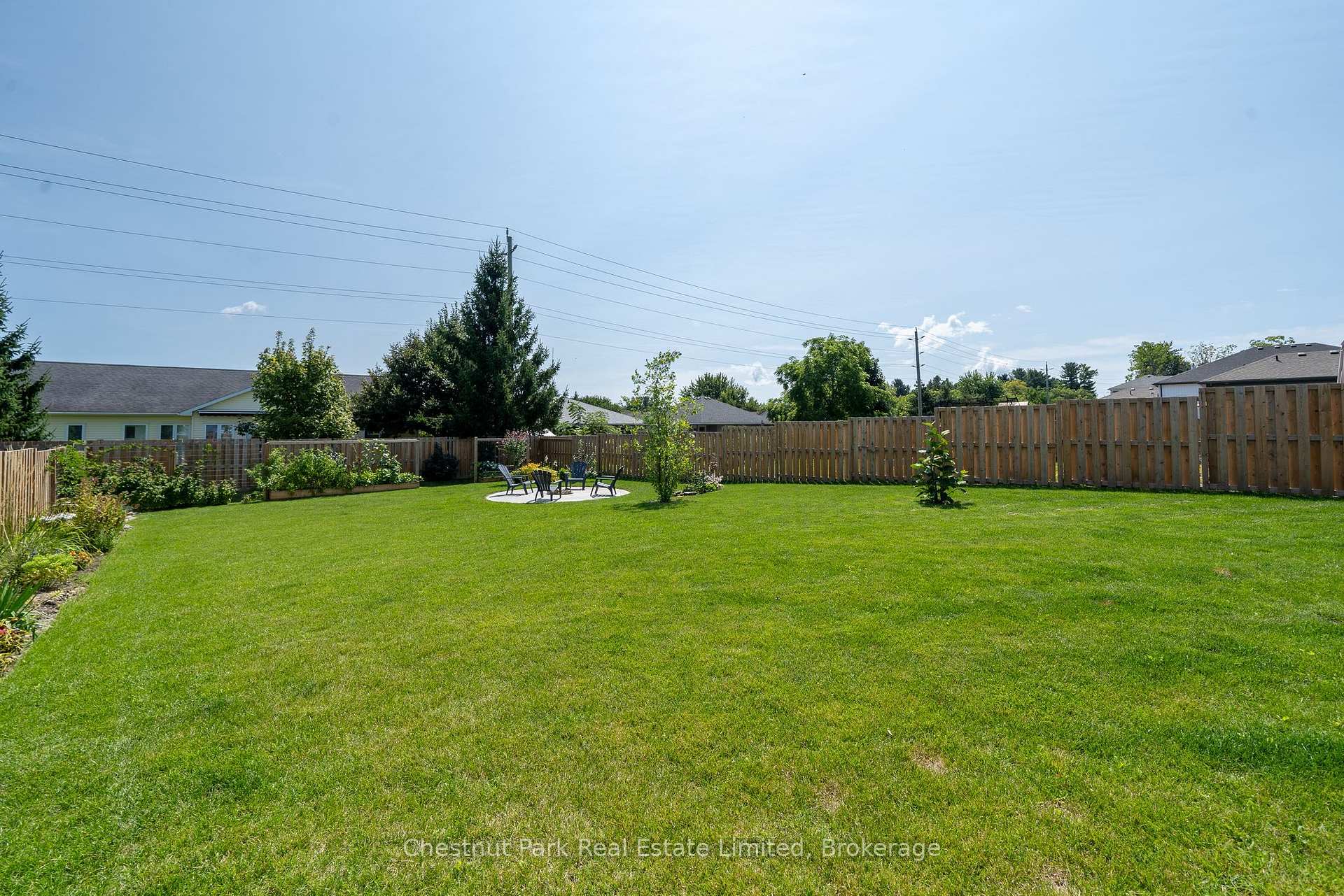 Photo 39 of 18 Curtis Street, Prince Edward County, Picton — HOMEH