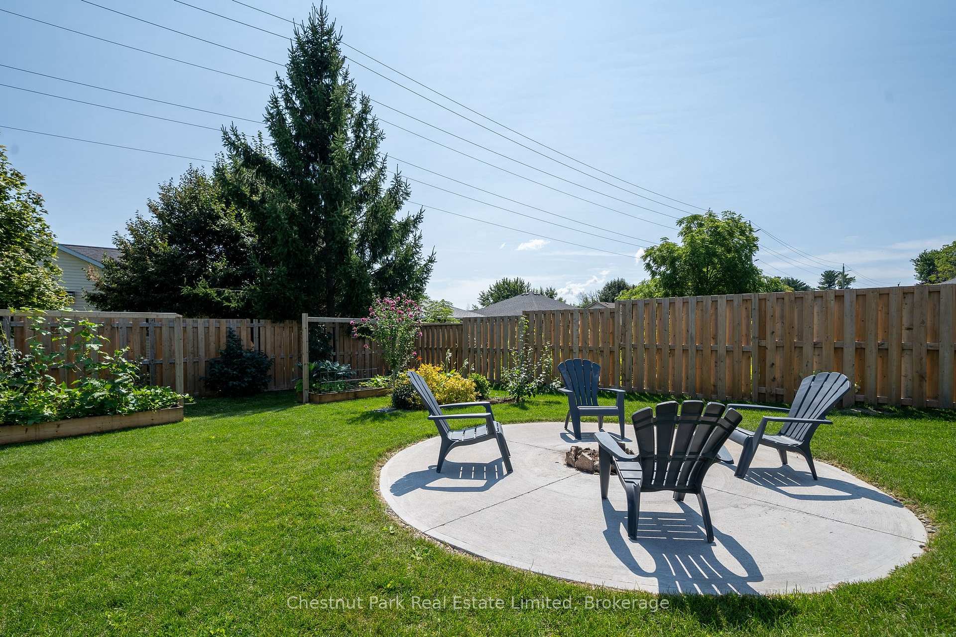 Photo 40 of 18 Curtis Street, Prince Edward County, Picton — HOMEH