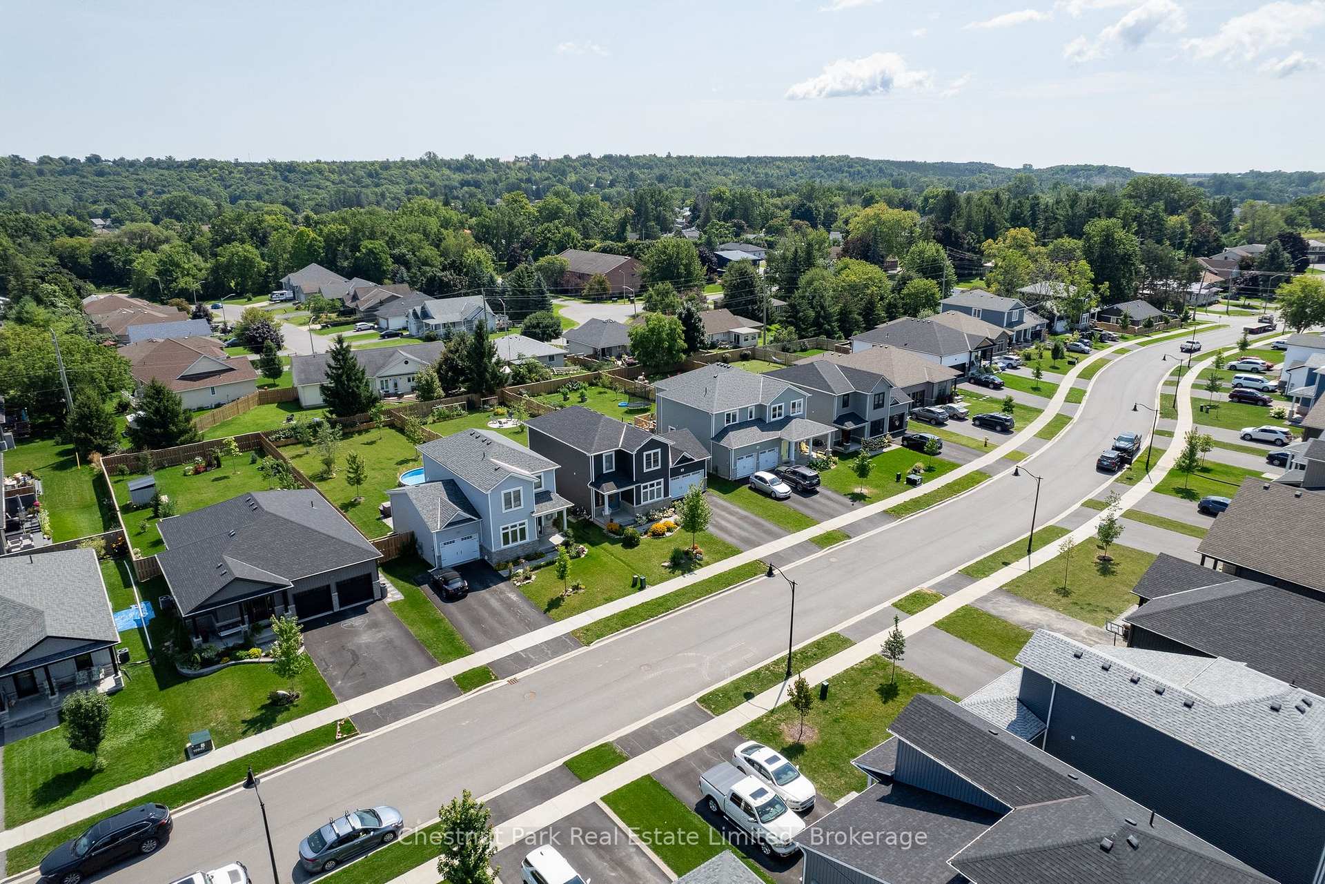 Photo 43 of 18 Curtis Street, Prince Edward County, Picton — HOMEH