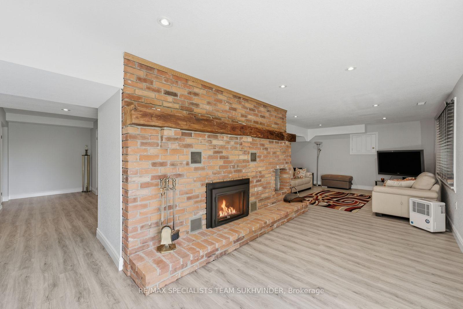 Photo 22 of 8438 Ninth Line, Halton Hills, Rural Halton Hills — HOMEH