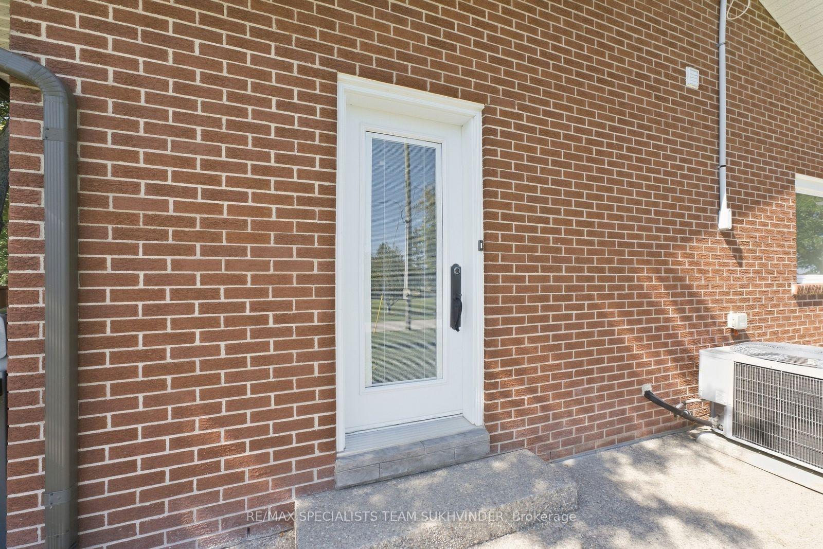 Photo 33 of 8438 Ninth Line, Halton Hills, Rural Halton Hills — HOMEH