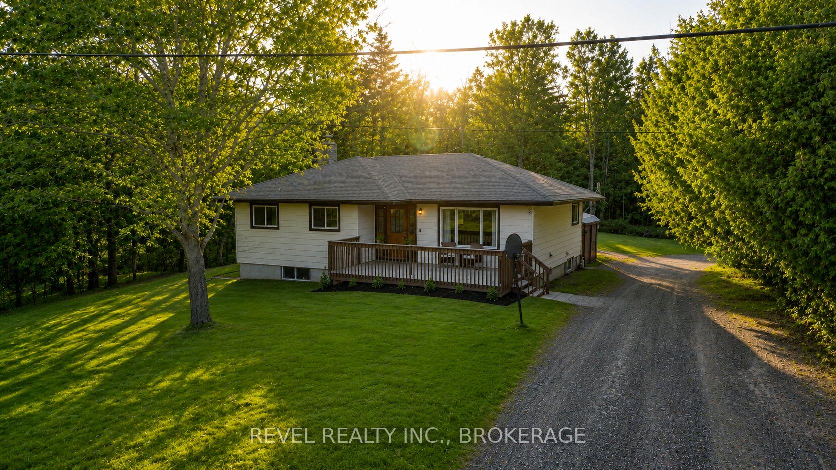 Photo 3 of 4131 Road 38, Frontenac, Frontenac South — HOMEH
