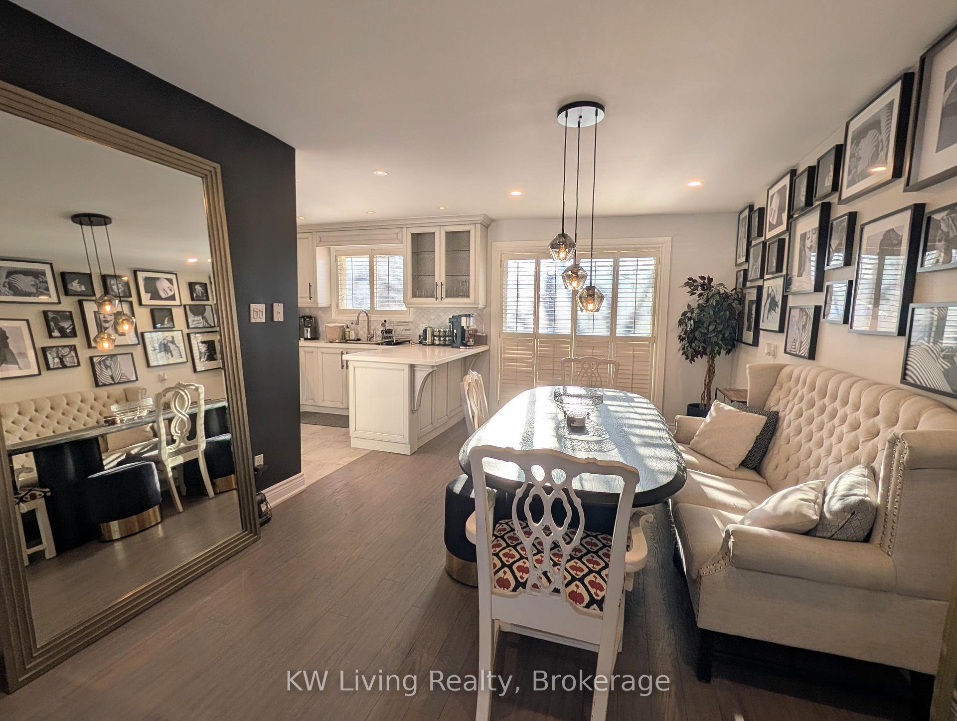 Photo 4 of 12 Munford Crescent, Toronto, O'Connor-Parkview — HOMEH