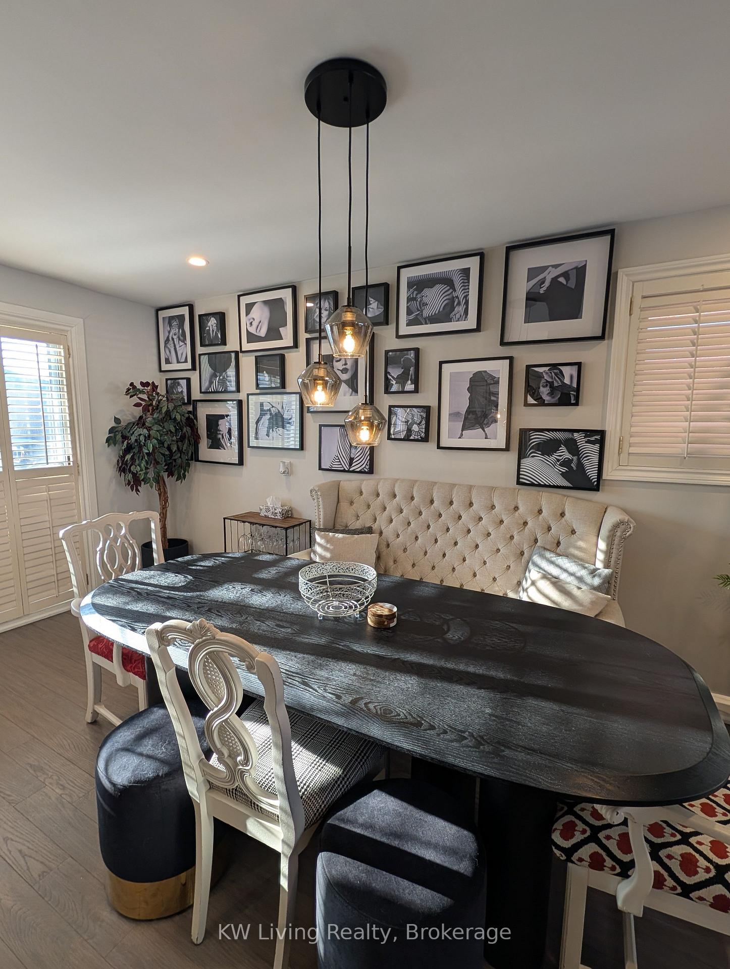 Photo 5 of 12 Munford Crescent, Toronto, O'Connor-Parkview — HOMEH