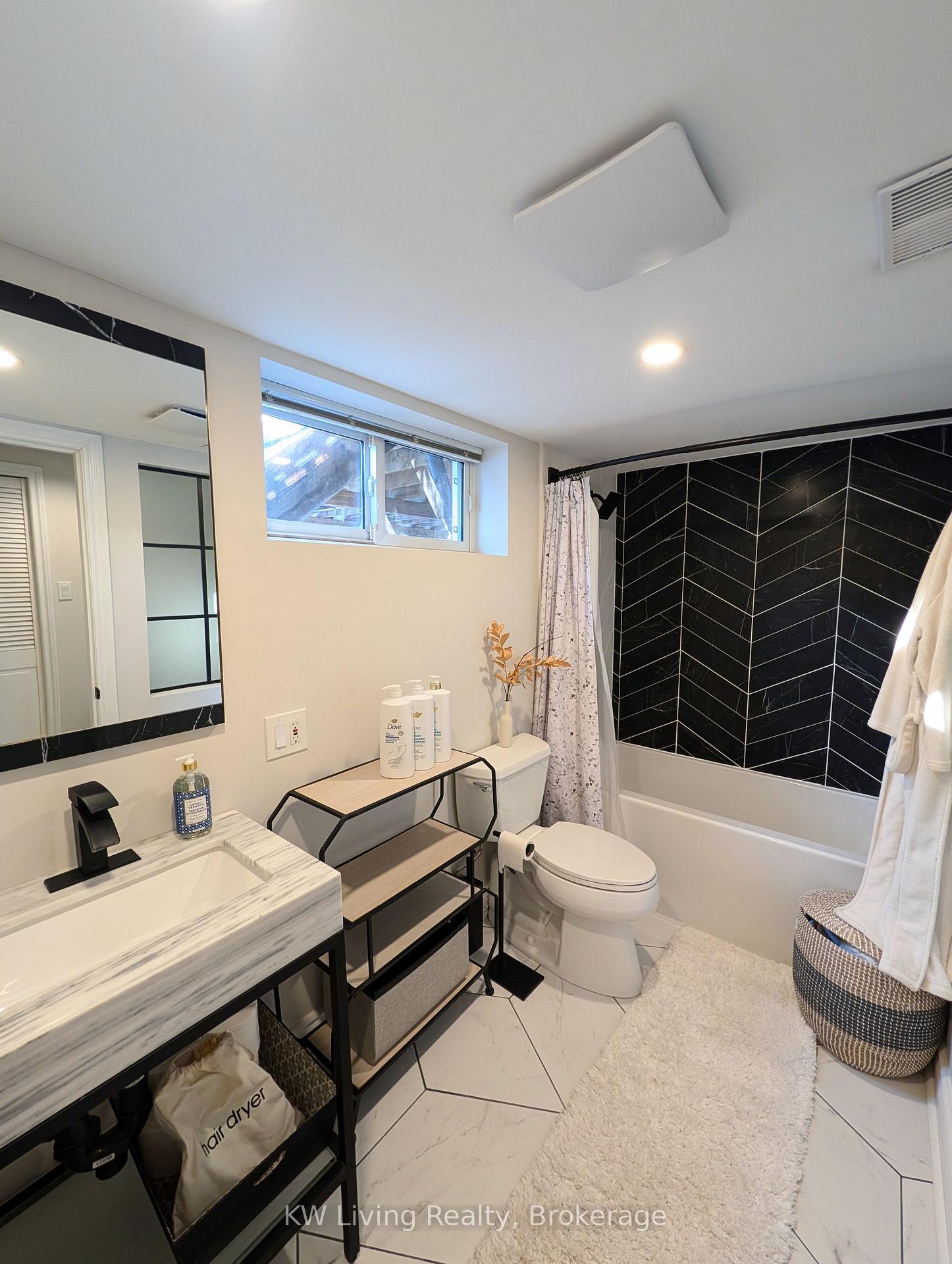 Photo 23 of 12 Munford Crescent, Toronto, O'Connor-Parkview — HOMEH