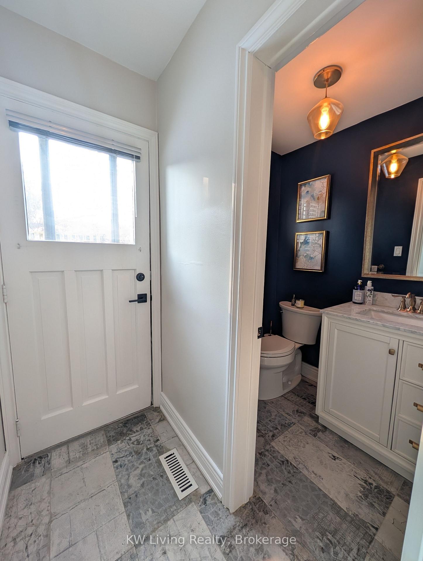 Photo 12 of 12 Munford Crescent, Toronto, O'Connor-Parkview — HOMEH