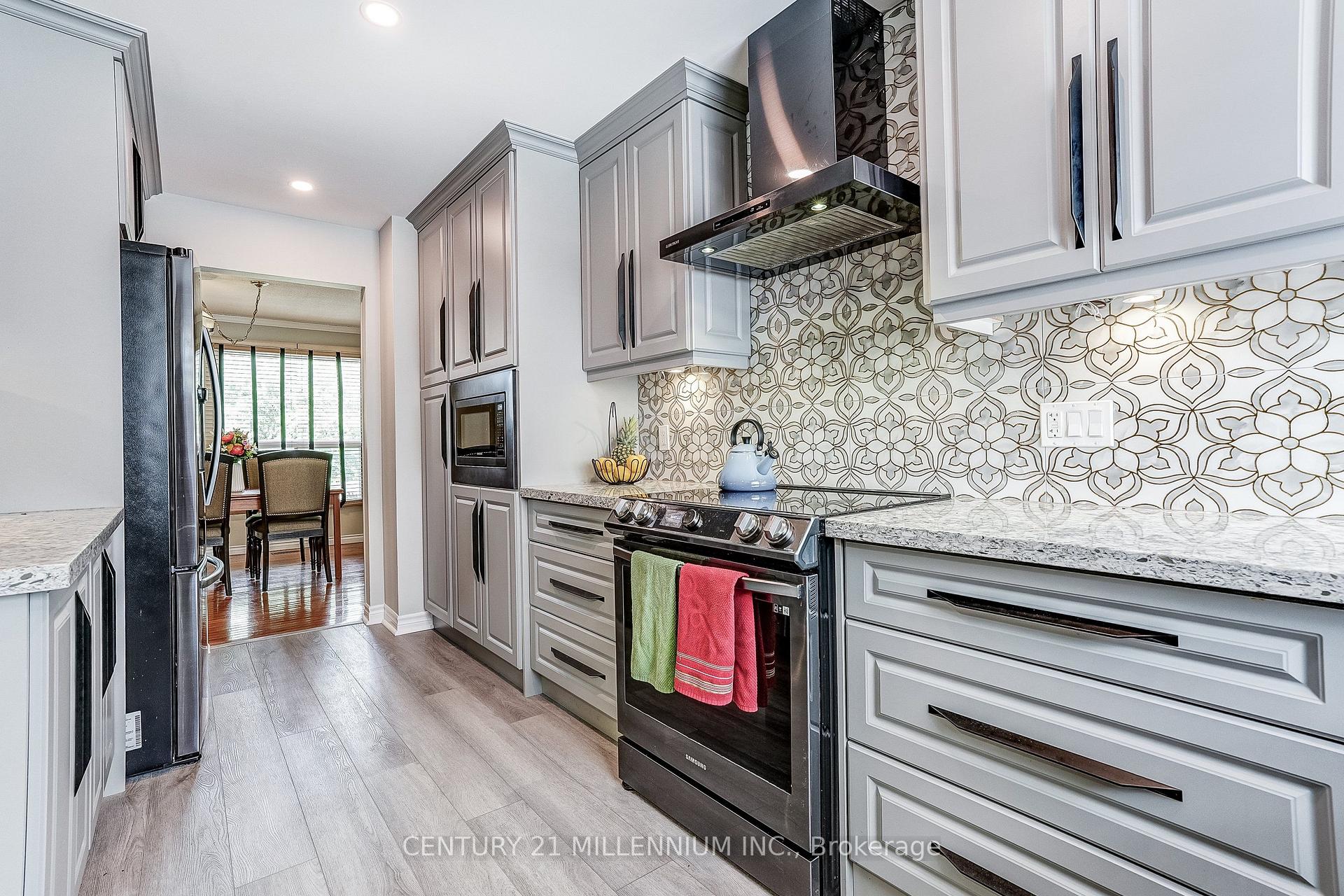 Photo 7 of 82 Horton Crescent, Brampton, Central Park — HOMEH