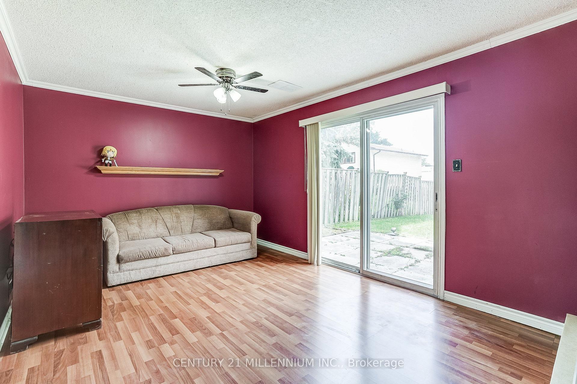 Photo 17 of 82 Horton Crescent, Brampton, Central Park — HOMEH