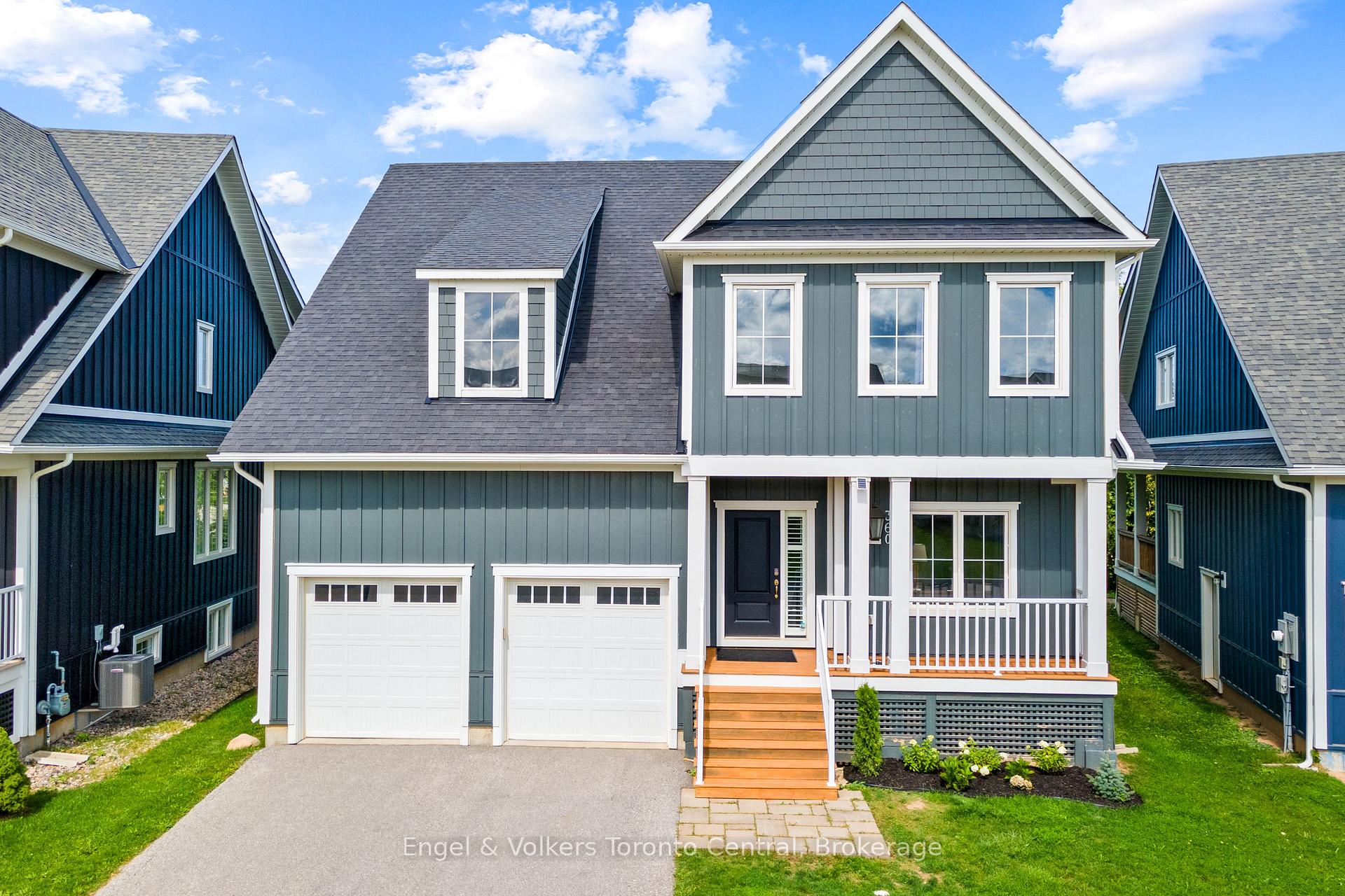 Photo 2 of 360 Yellow Birch Crescent, Blue Mountains — HOMEH