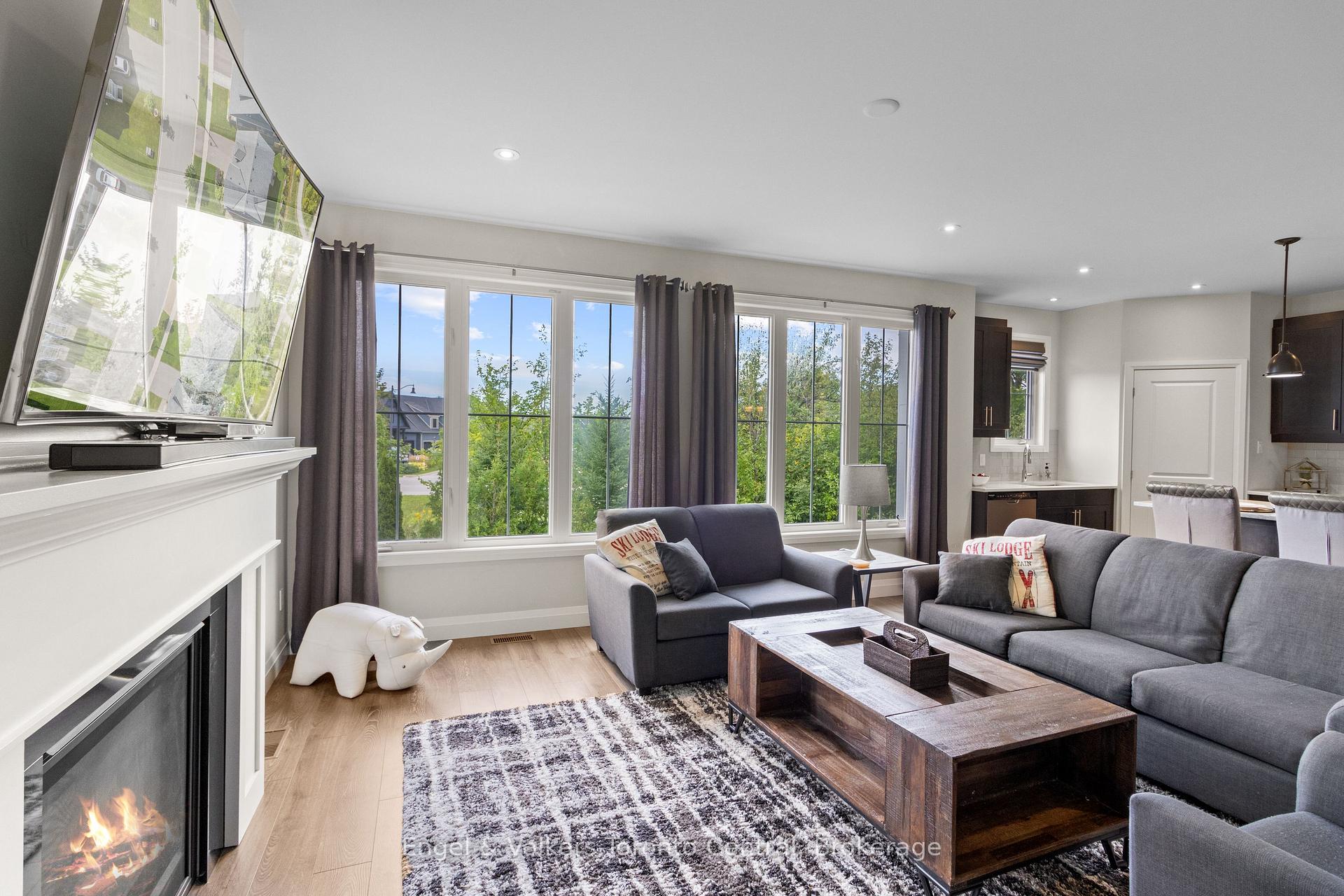 Photo 14 of 360 Yellow Birch Crescent, Blue Mountains — HOMEH
