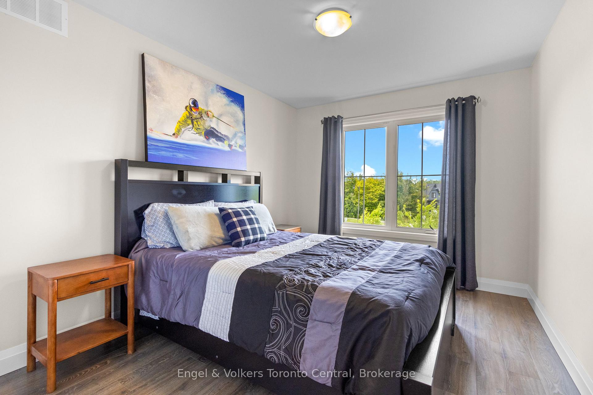 Photo 32 of 360 Yellow Birch Crescent, Blue Mountains — HOMEH